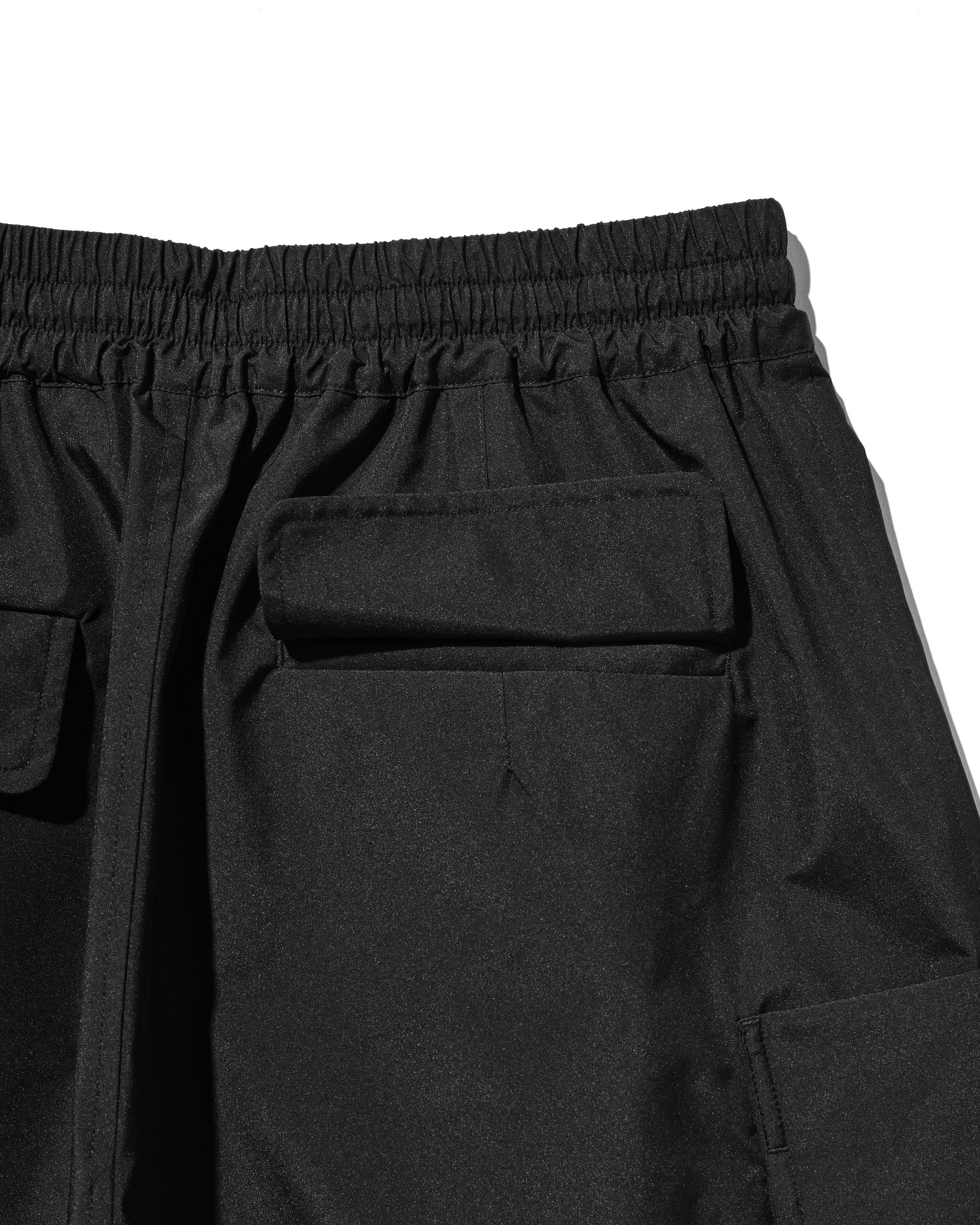 【6.27 SAT 20:00- IN STOCK】+phenix WINDSTOPPER® by GORE-TEX LABS TWILL CITY MILITARY HALF PANTS 001 (BLACK)