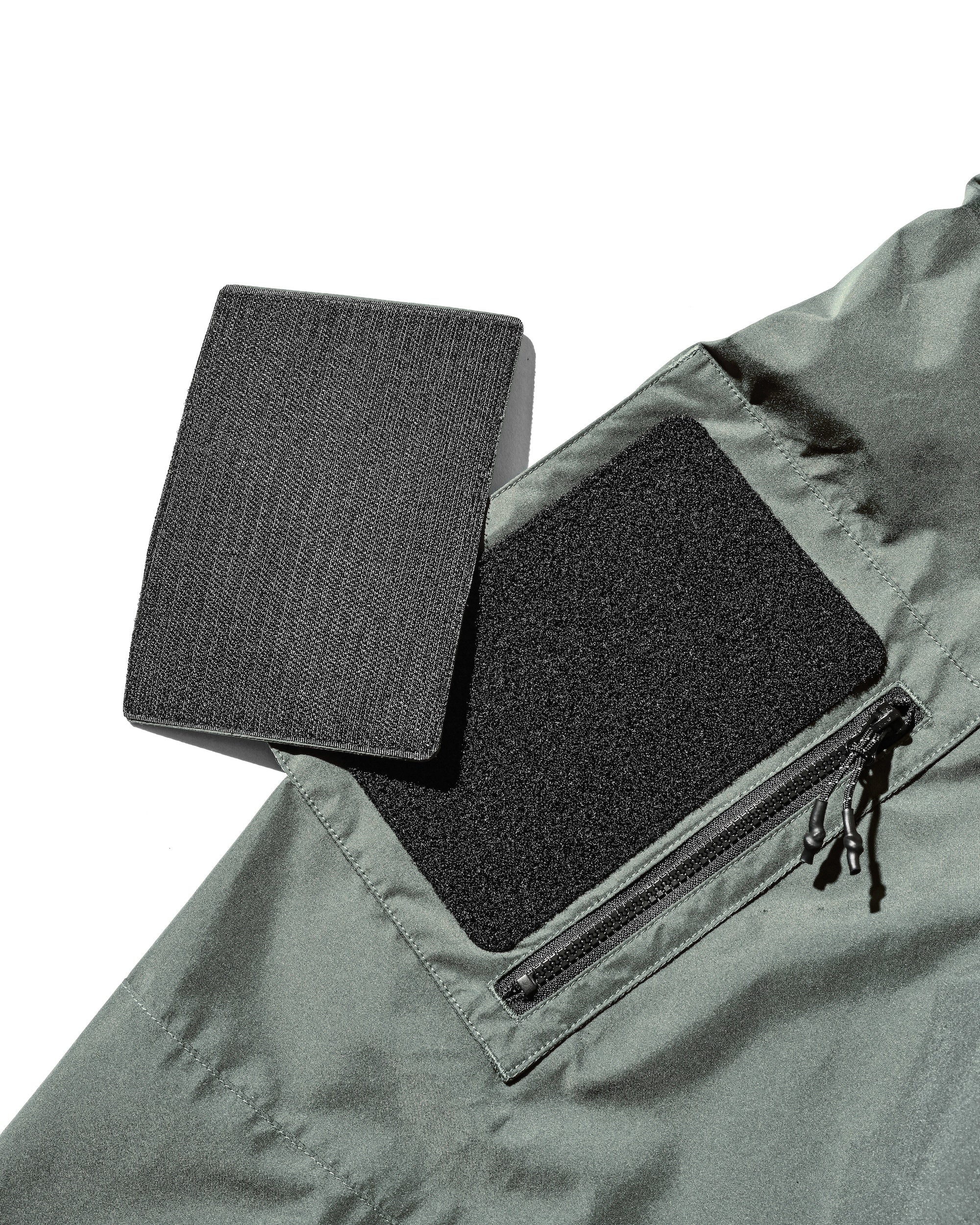 +phenix WINDSTOPPER® by GORE-TEX LABS CITY MILITARY JACKET (MILITARY GREEN)