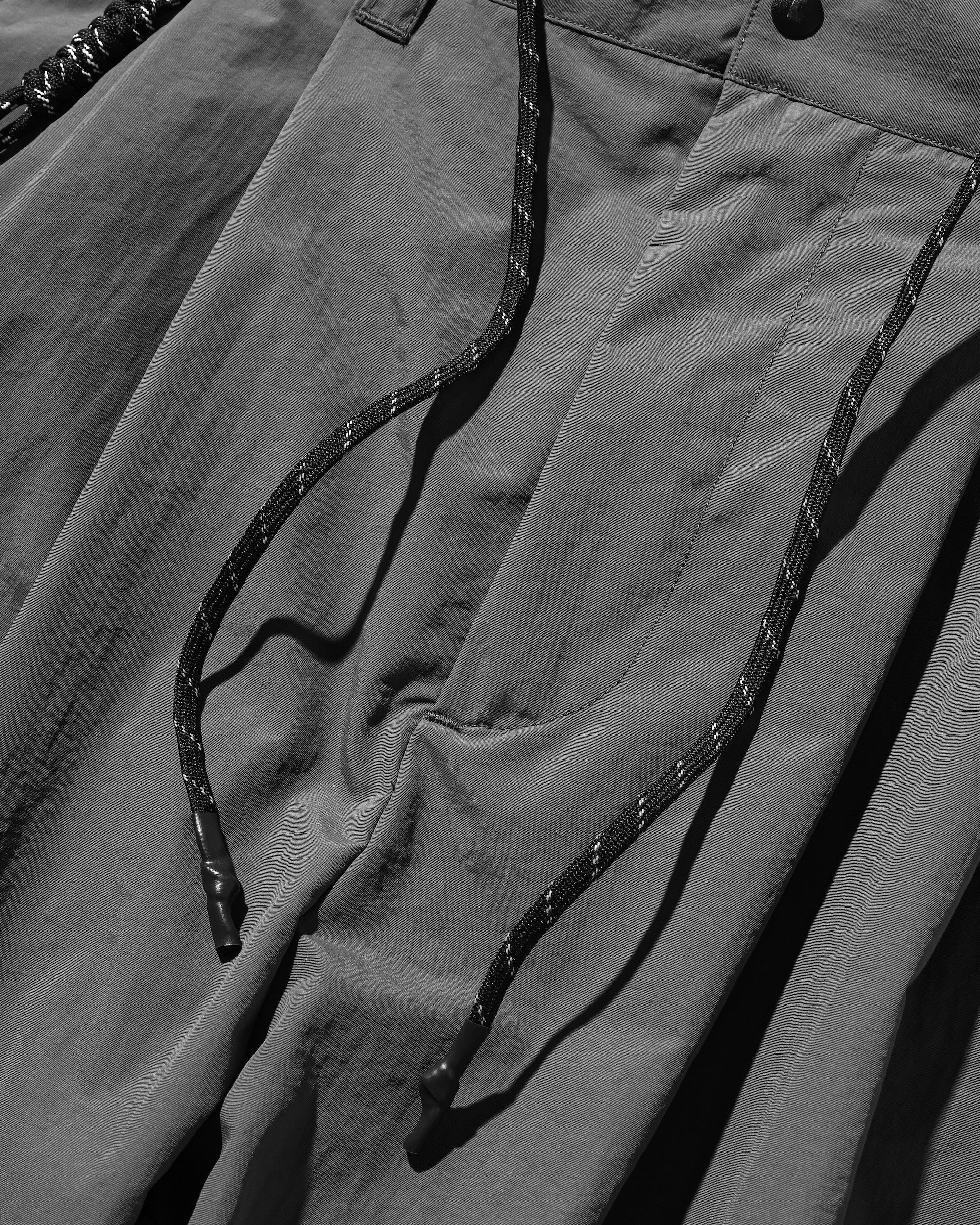 【10.15 WED 20:00- IN STOCK】WATER REPELLENT NYLON CITY UNIFORM WIDE TAPERED PANTS FOR YGM (GRAY×GRAY)