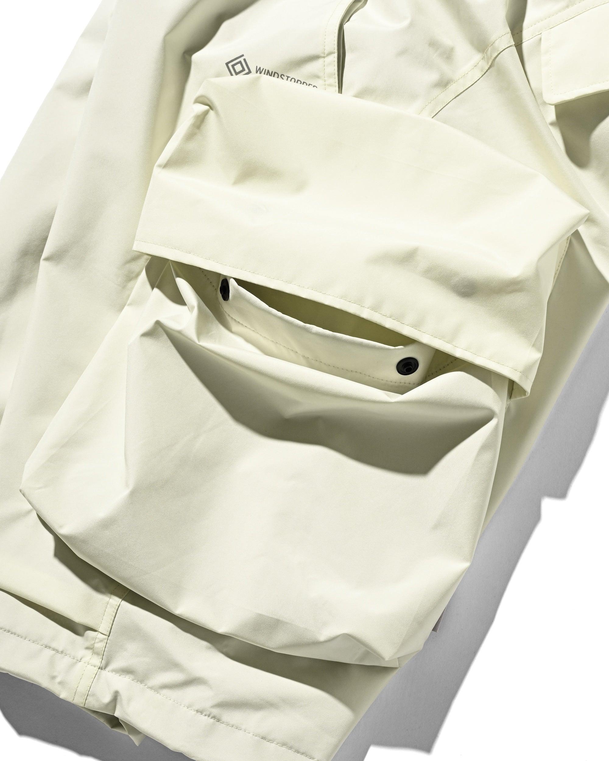 【5.6 TUE 20:00- IN STOCK】+phenix WINDSTOPPER® by GORE-TEX LABS CITY MILITARY HALF PANTS 002 (SAND SAGE)