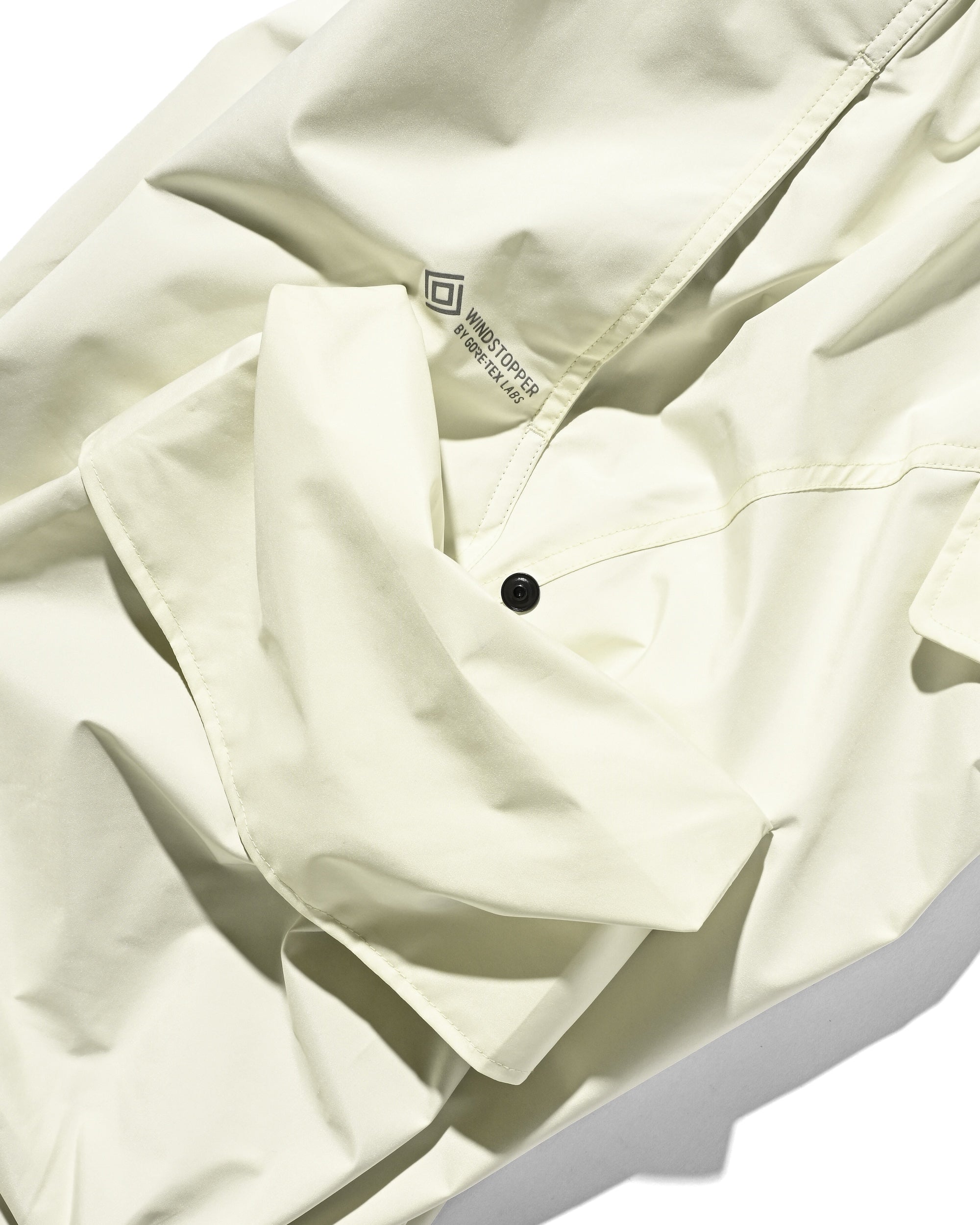 【5.6 TUE 20:00- IN STOCK】+phenix WINDSTOPPER® by GORE-TEX LABS CITY MILITARY HALF PANTS 002 (SAND SAGE)
