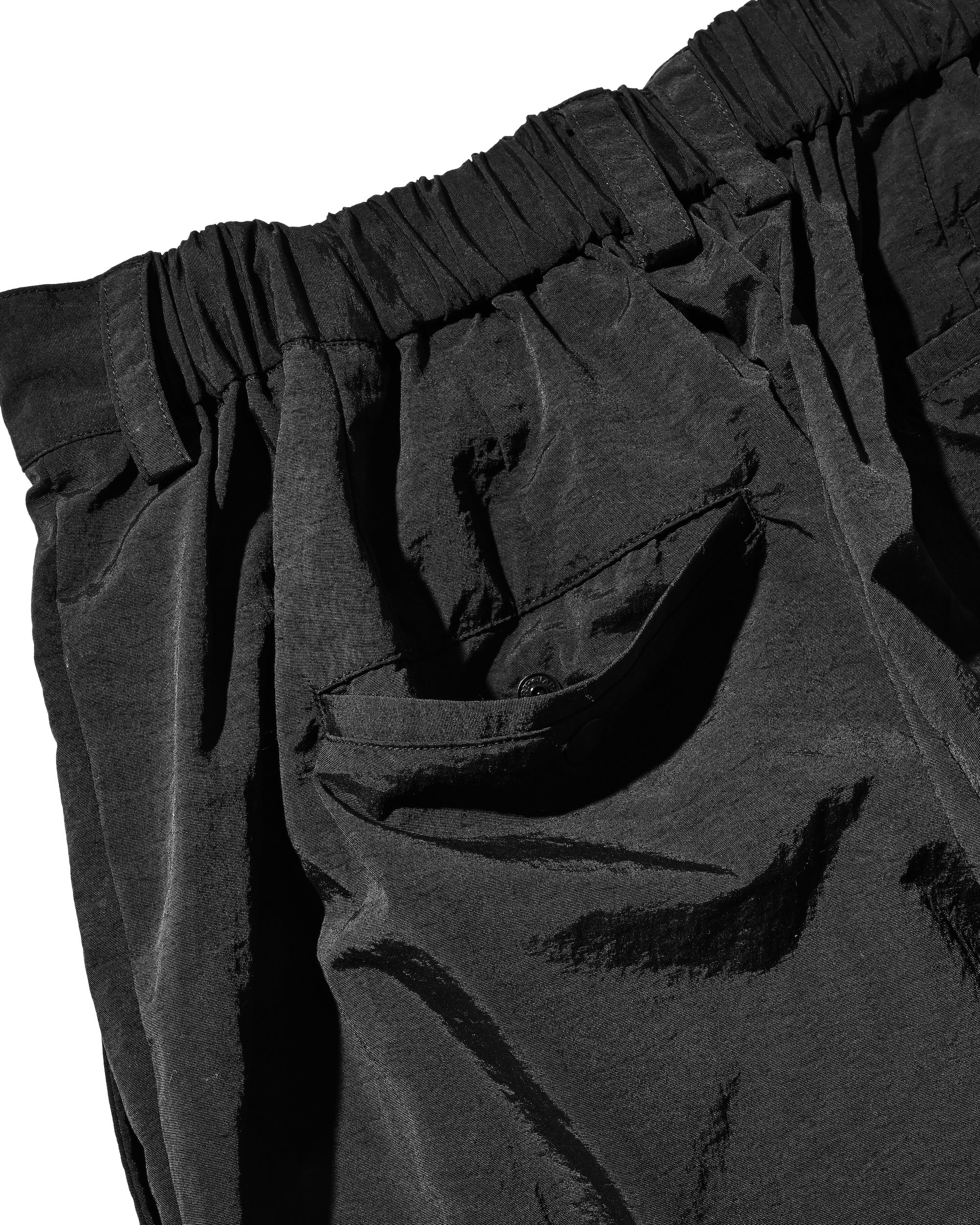 【10.15 WED 20:00- IN STOCK】WATER REPELLENT NYLON CITY UNIFORM WIDE TAPERED PANTS FOR YGM (BLACK×WHITE)