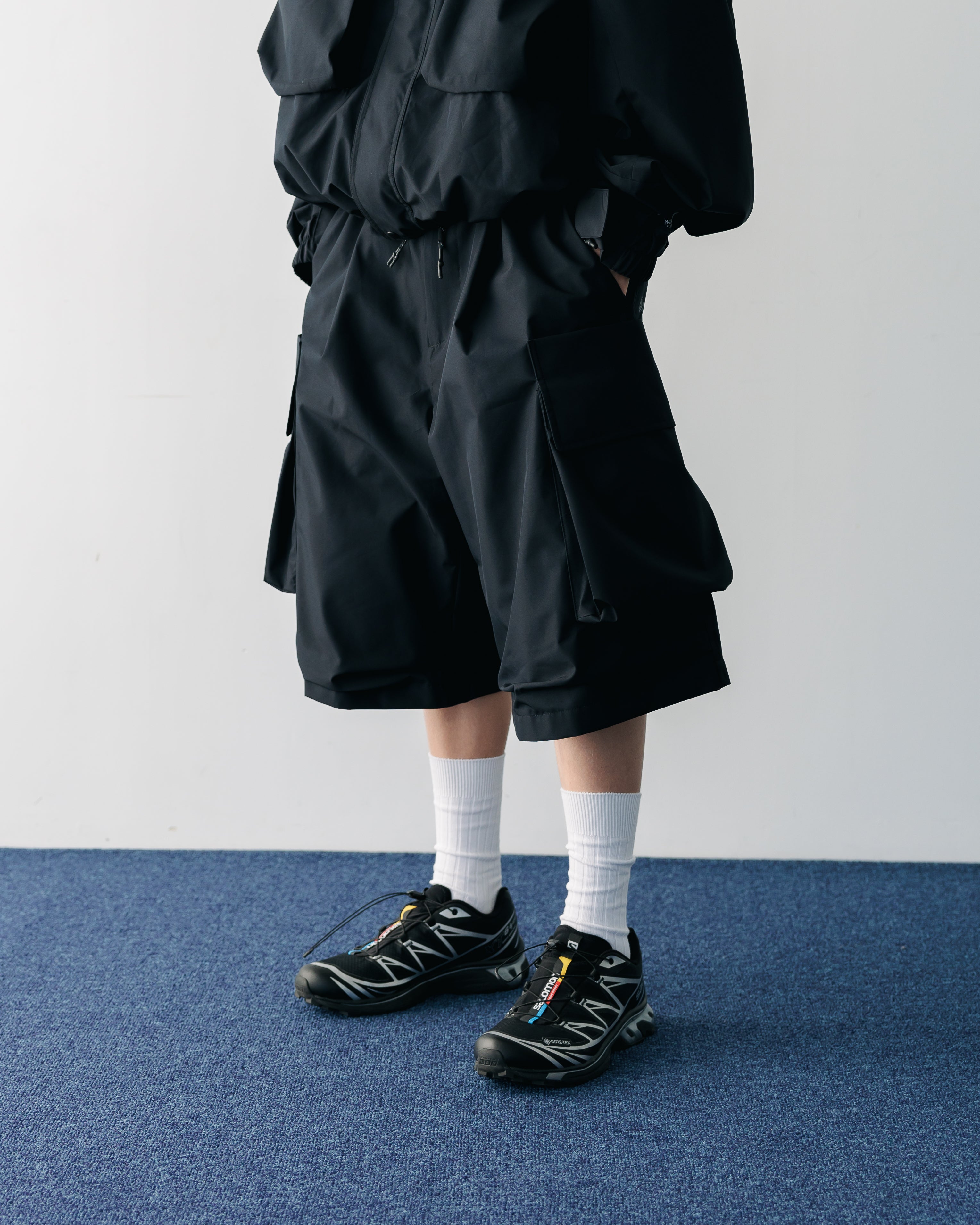 +phenix WINDSTOPPER® by GORE-TEX LABS CITY MILITARY HALF PANTS 001 (BLACK)