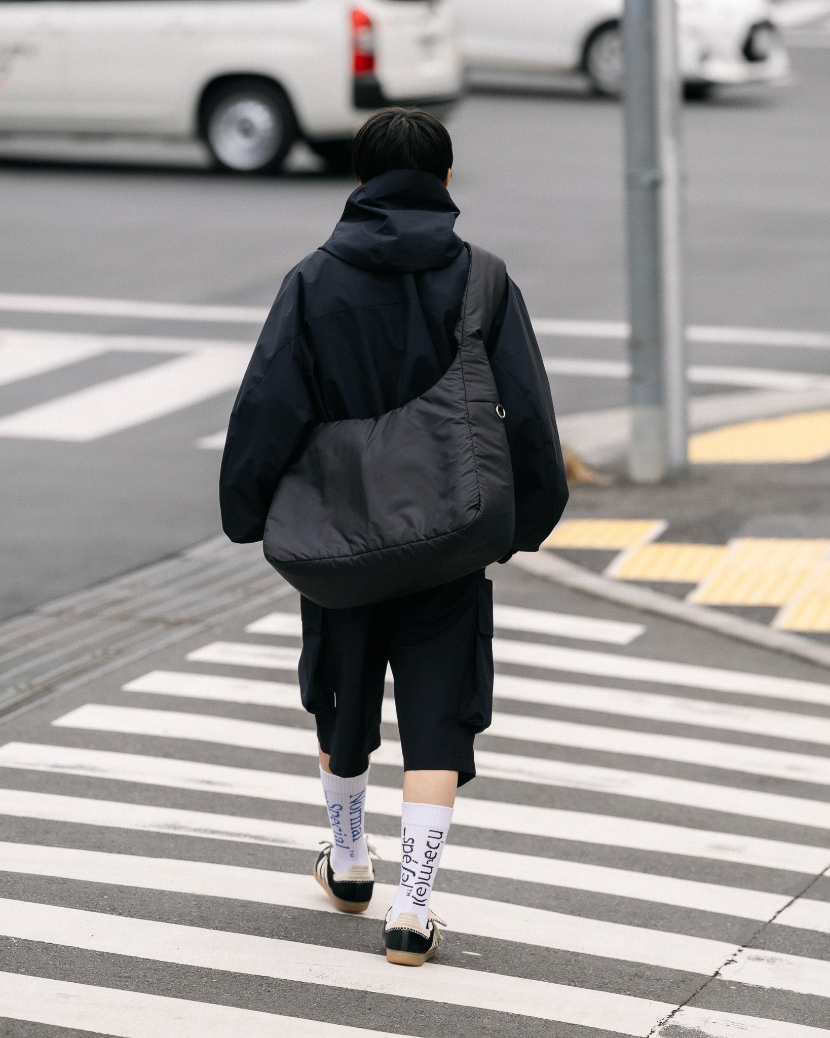 PADDED EVERYDAY BAG