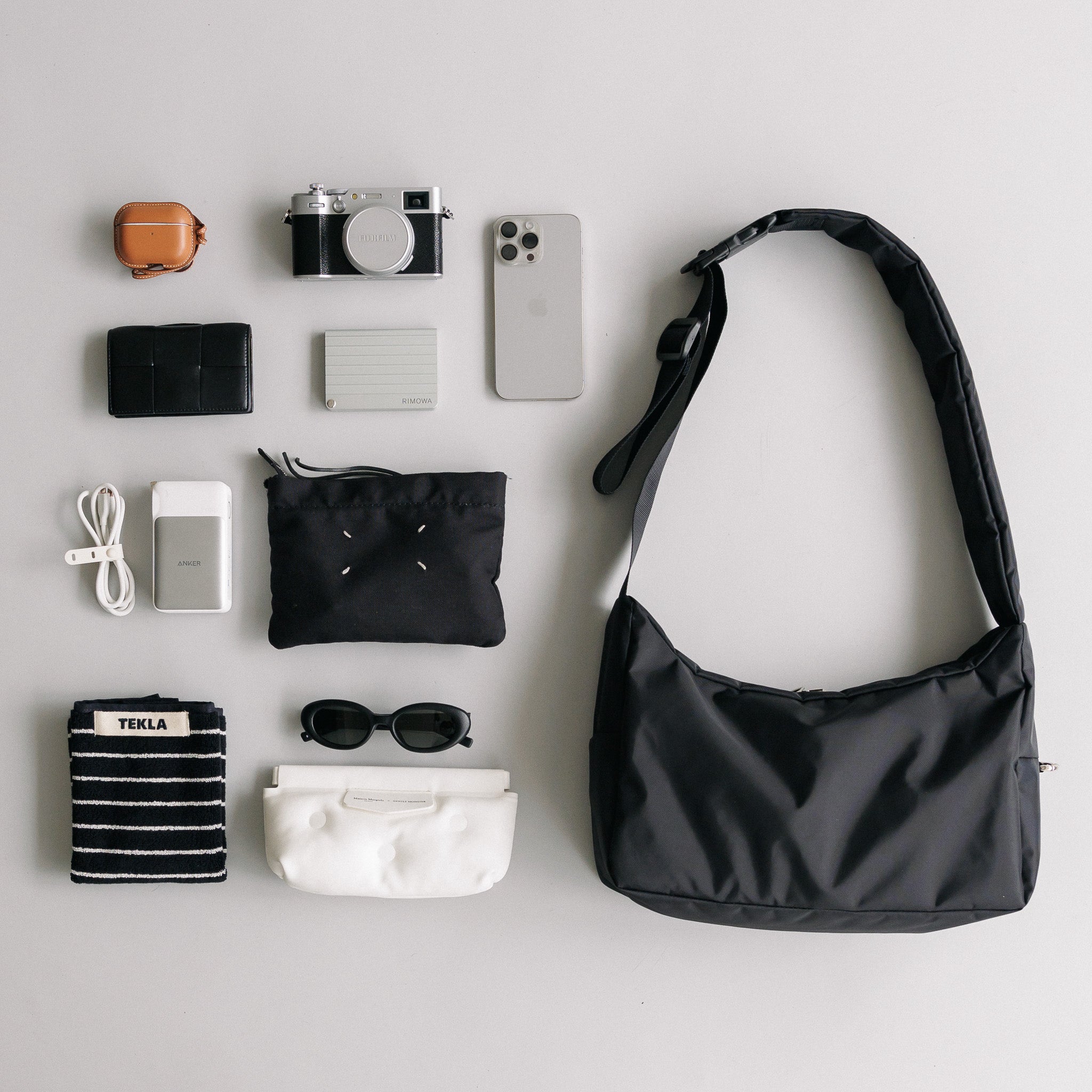 HOLIDAY BAG