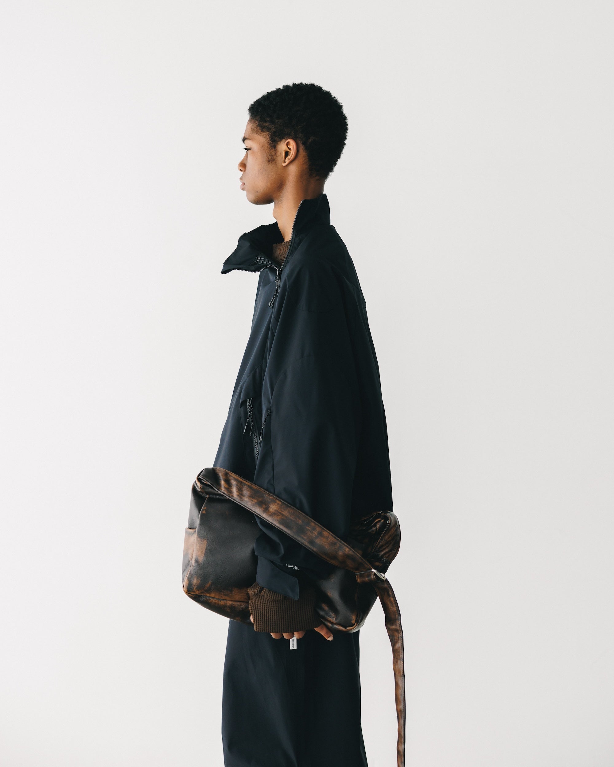 VINTAGE LEATHER HOLIDAY BAG (BROWN)
