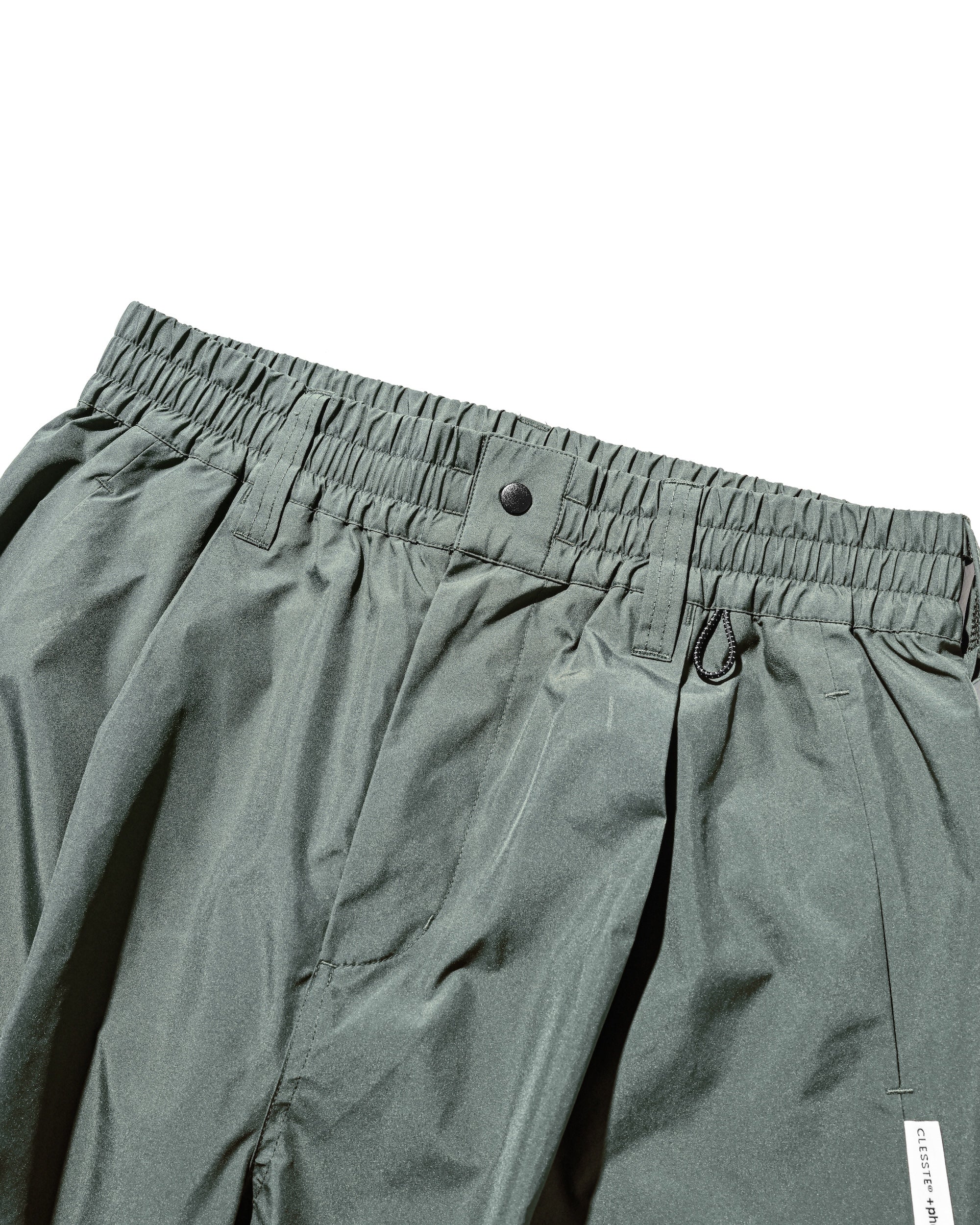 【10.29 WED 20:00- IN STOCK】+phenix WINDSTOPPER® by GORE-TEX LABS CITY BARREL LEG PANTS (MILITARY GREEN)