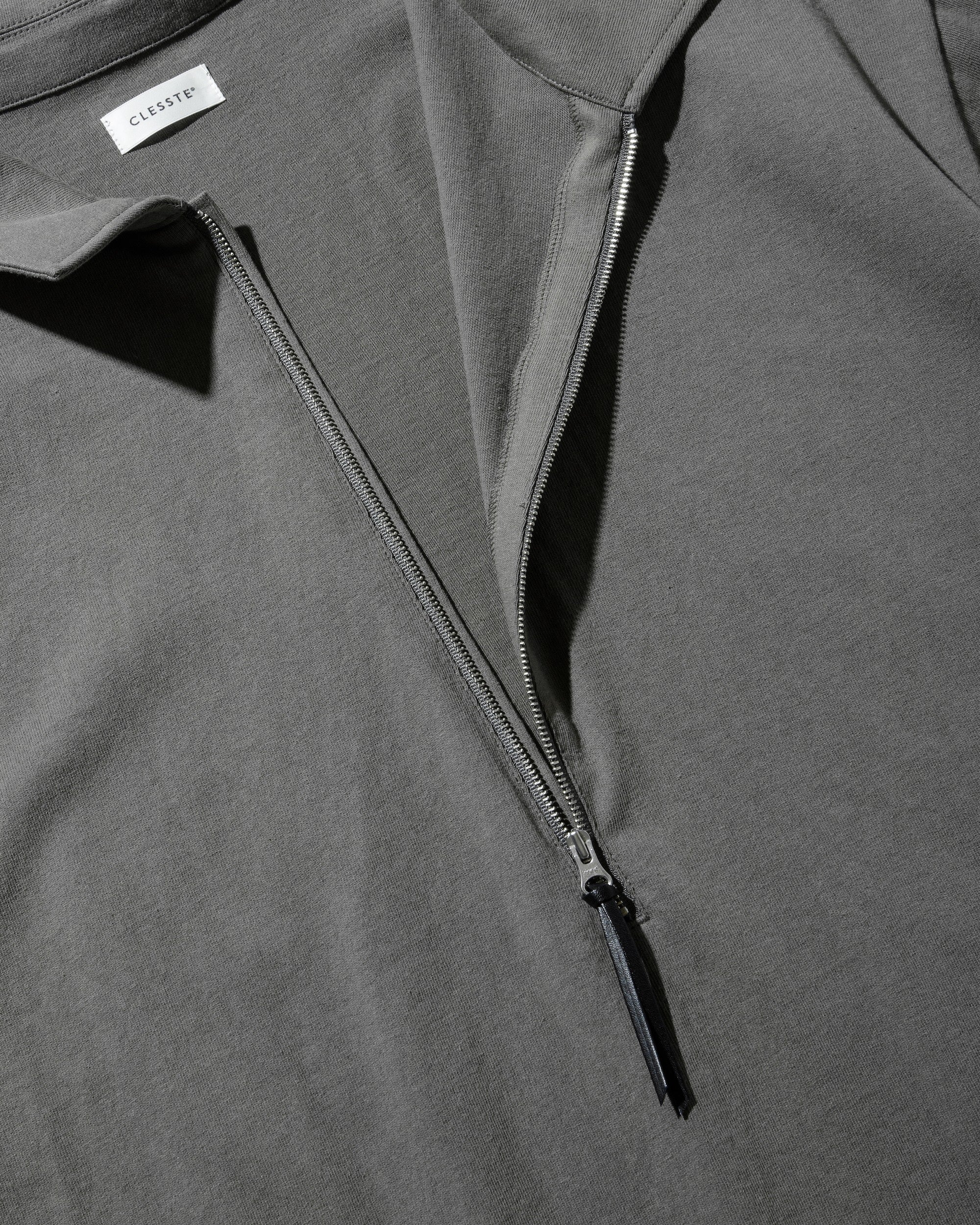 CITY S/S HALF ZIP SHIRT (BLACK)