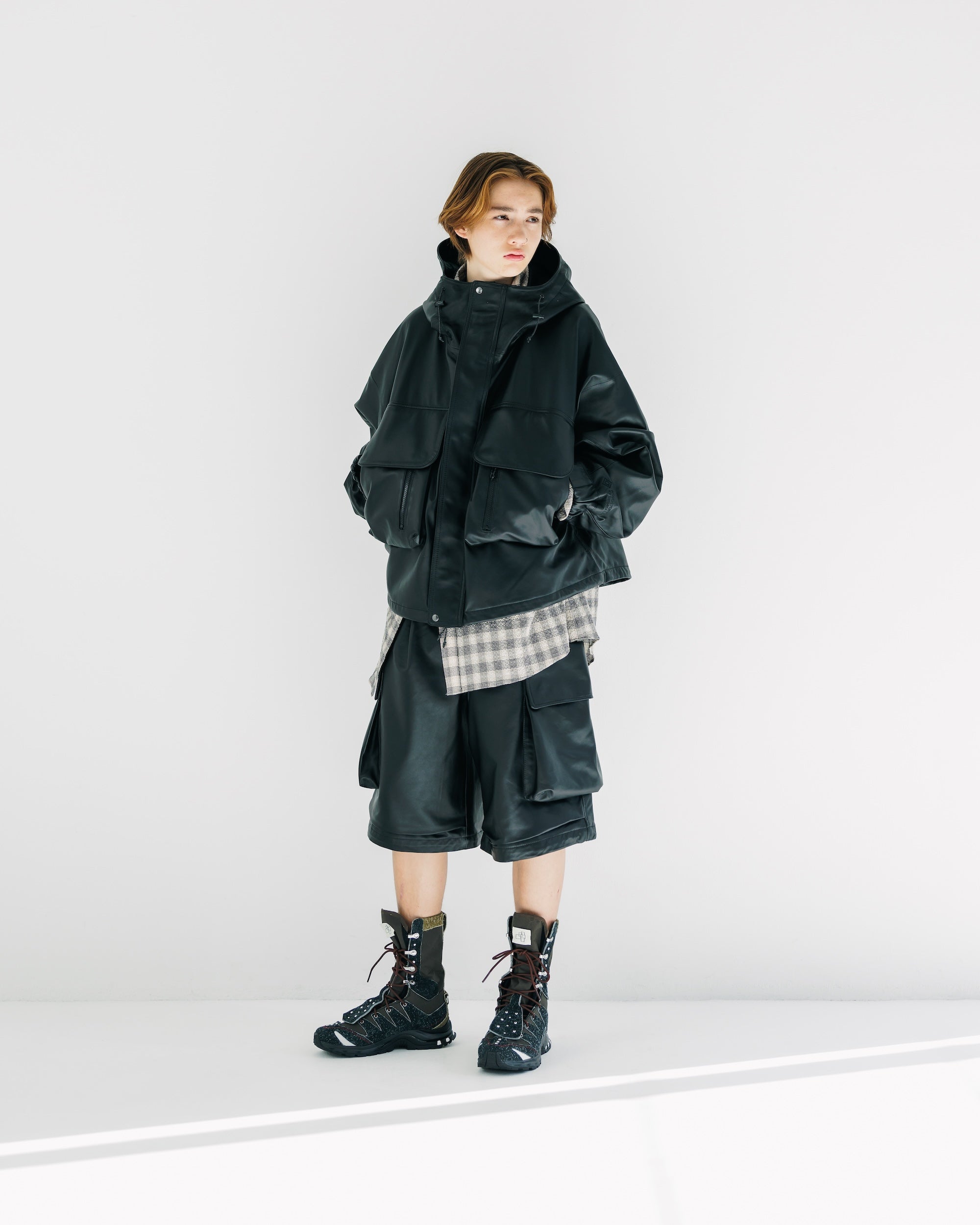 +phenix WINDSTOPPER® by GORE-TEX LABS LEATHER CITY MILITARY HALF PANTS