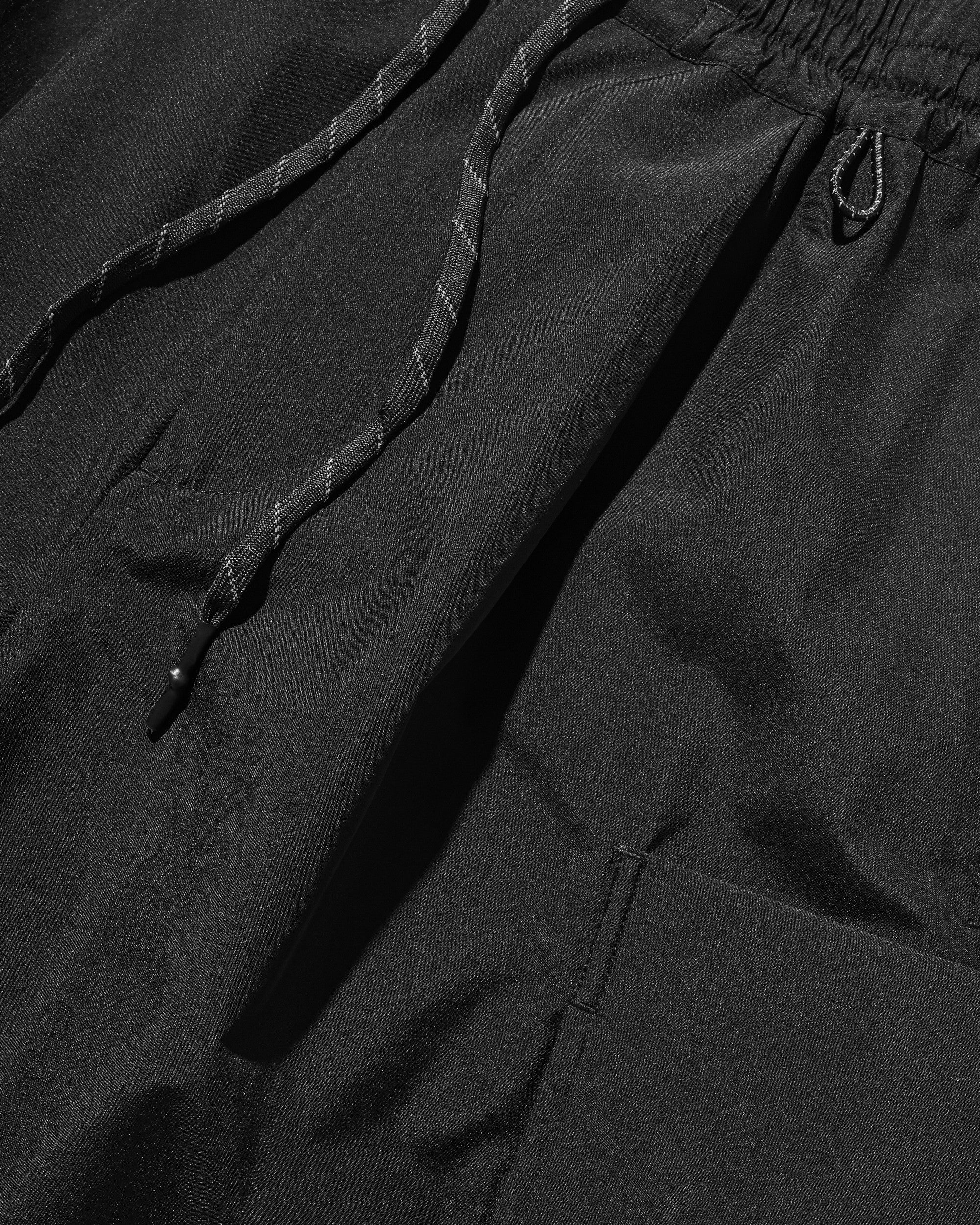【6.27 SAT 20:00- IN STOCK】+phenix WINDSTOPPER® by GORE-TEX LABS TWILL CITY MILITARY HALF PANTS 001 (BLACK)
