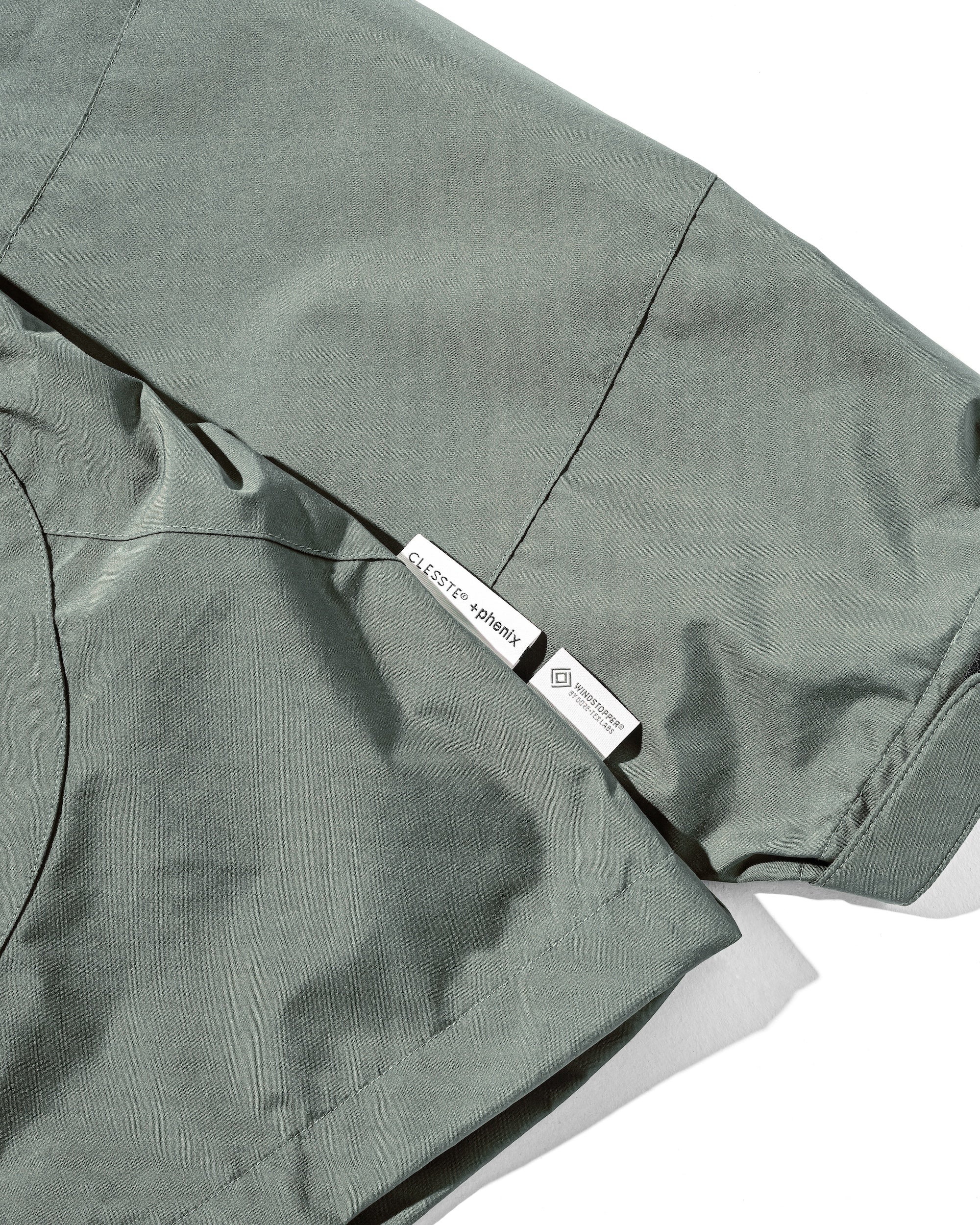 +phenix WINDSTOPPER® by GORE-TEX LABS CITY MILITARY JACKET (MILITARY GREEN)