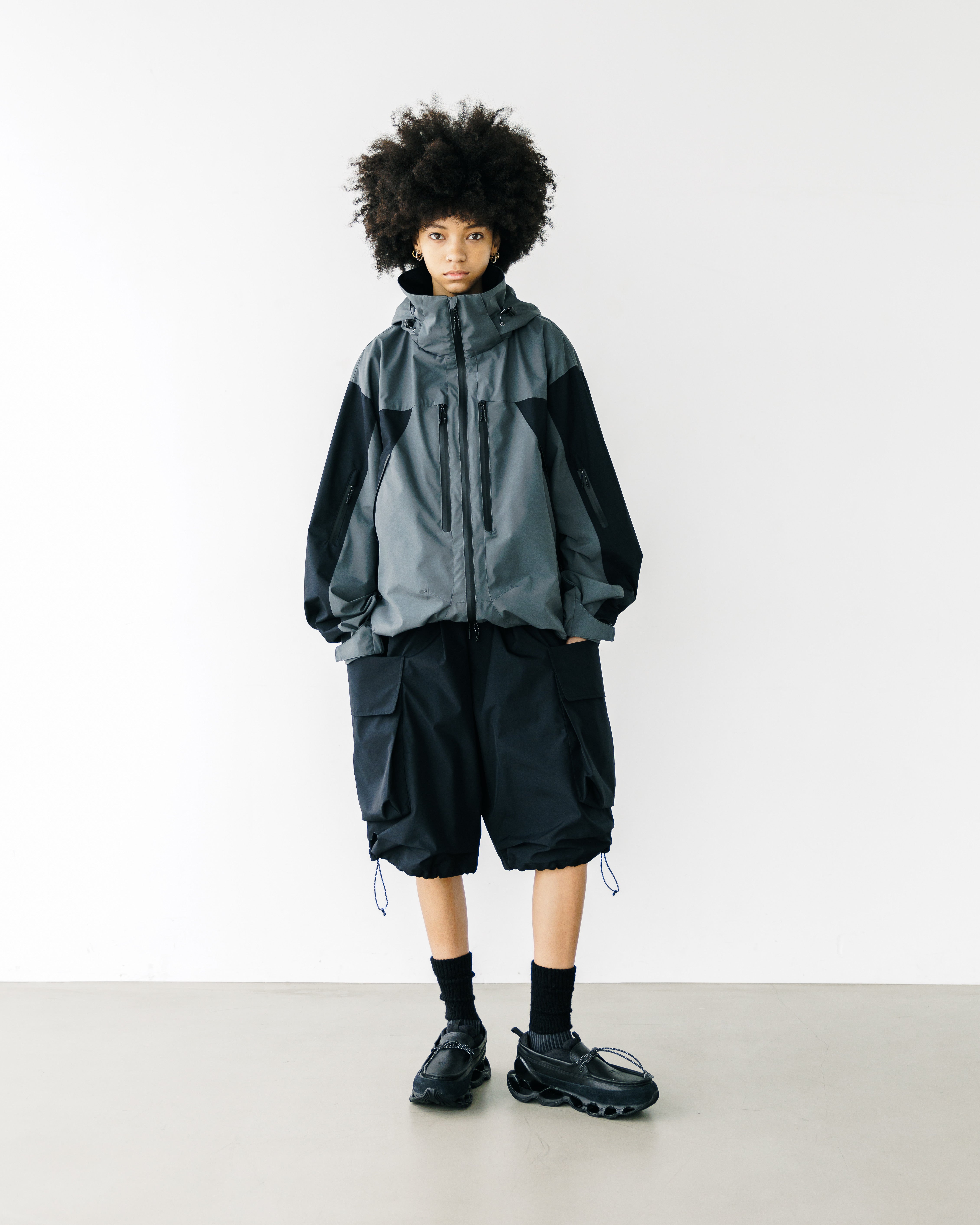【9.3 WED 20:00- IN STOCK】+phenix WINDSTOPPER® by GORE-TEX LABS CITY MOUNTAIN PARKA (GRAPHAITE GRAY×BLACK)