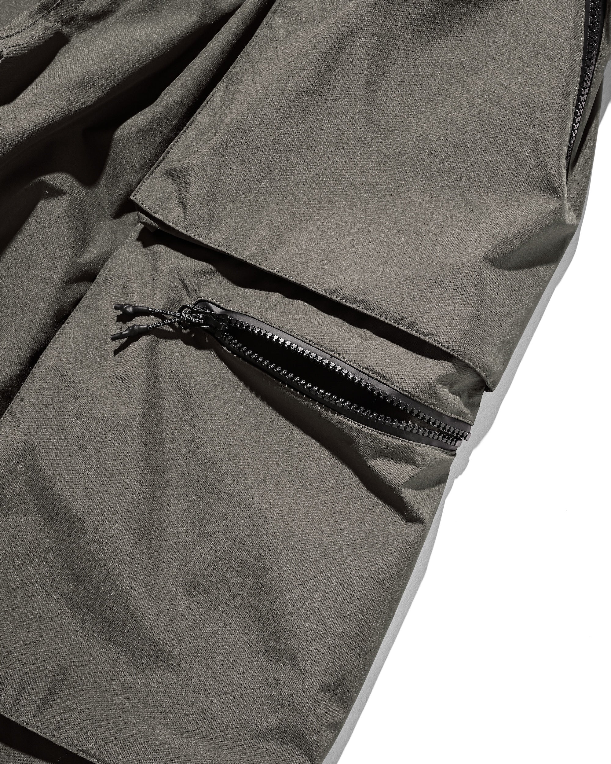 +phenix WINDSTOPPER® by GORE-TEX LABS CITY MILITARY CURVE PANTS (ASPHALT GRAY)