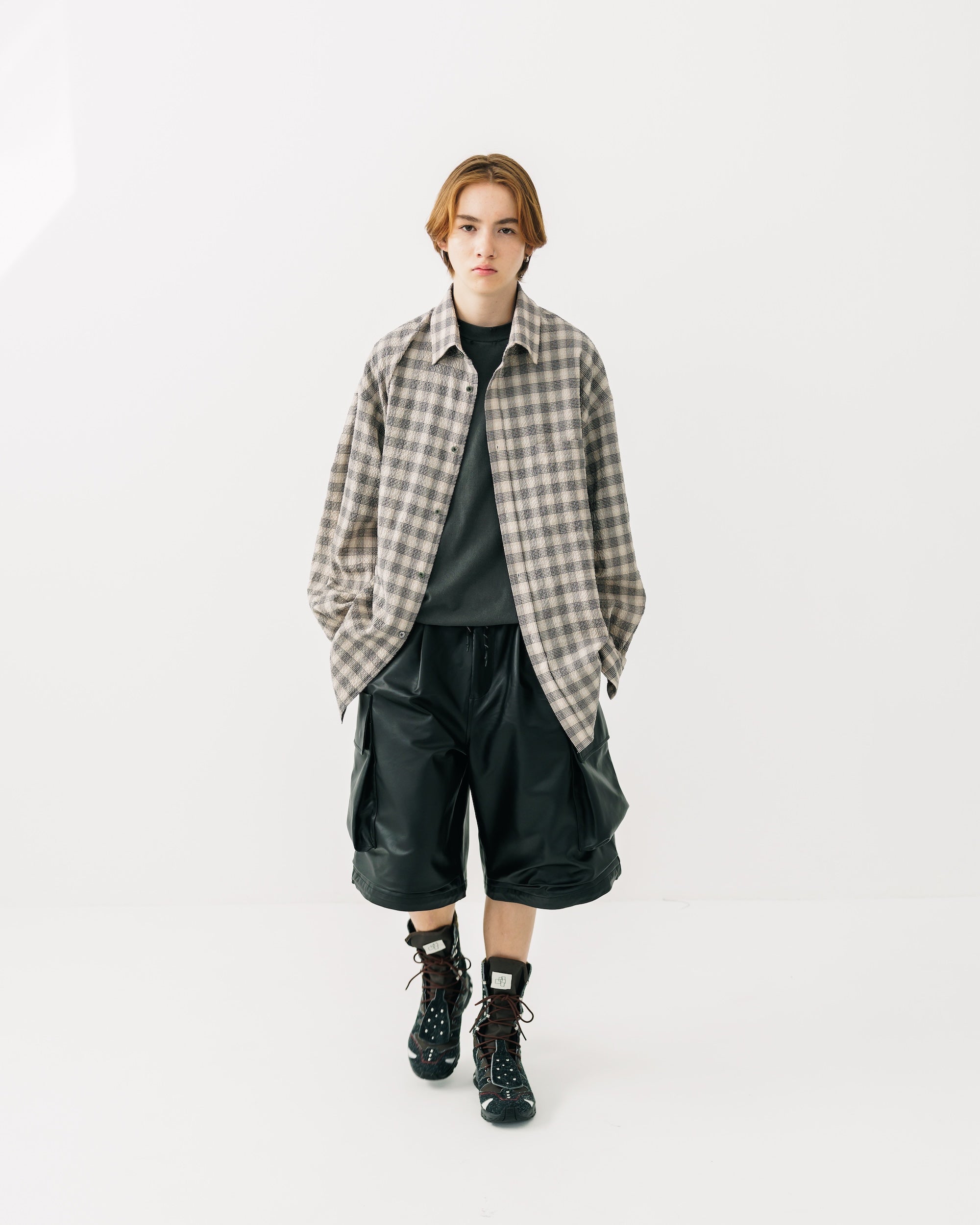 +phenix WINDSTOPPER® by GORE-TEX LABS LEATHER CITY MILITARY HALF PANTS