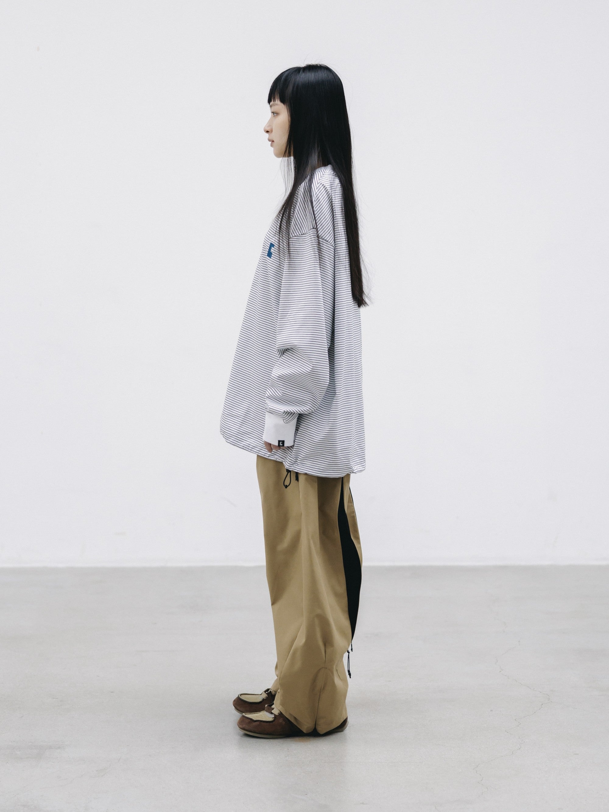 【9.2 WED 20:00- IN STOCK】+phenix WINDSTOPPER® by GORE-TEX LABS TWILL CITY BARREL LEG PANTS (CAMEL BEIGE)