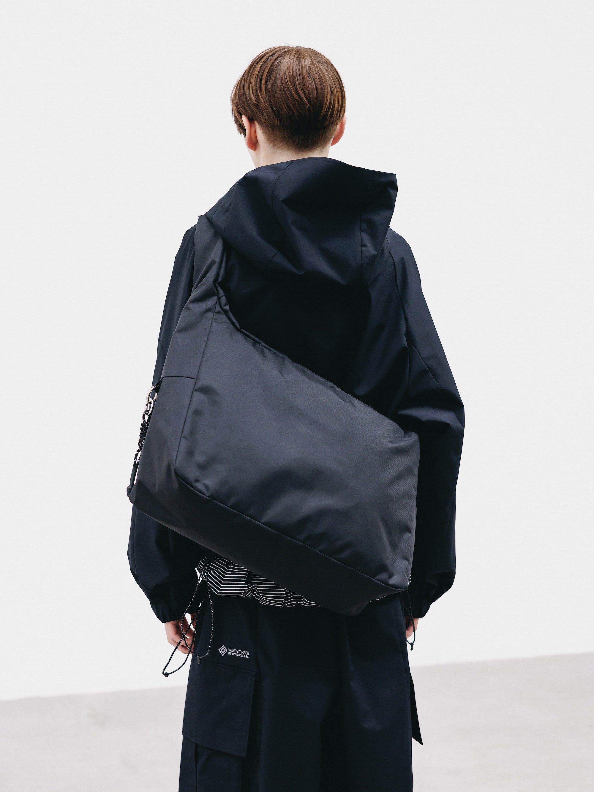 【2.14 SAT 20:00- IN STOCK】HOLIDAY BAG LARGE