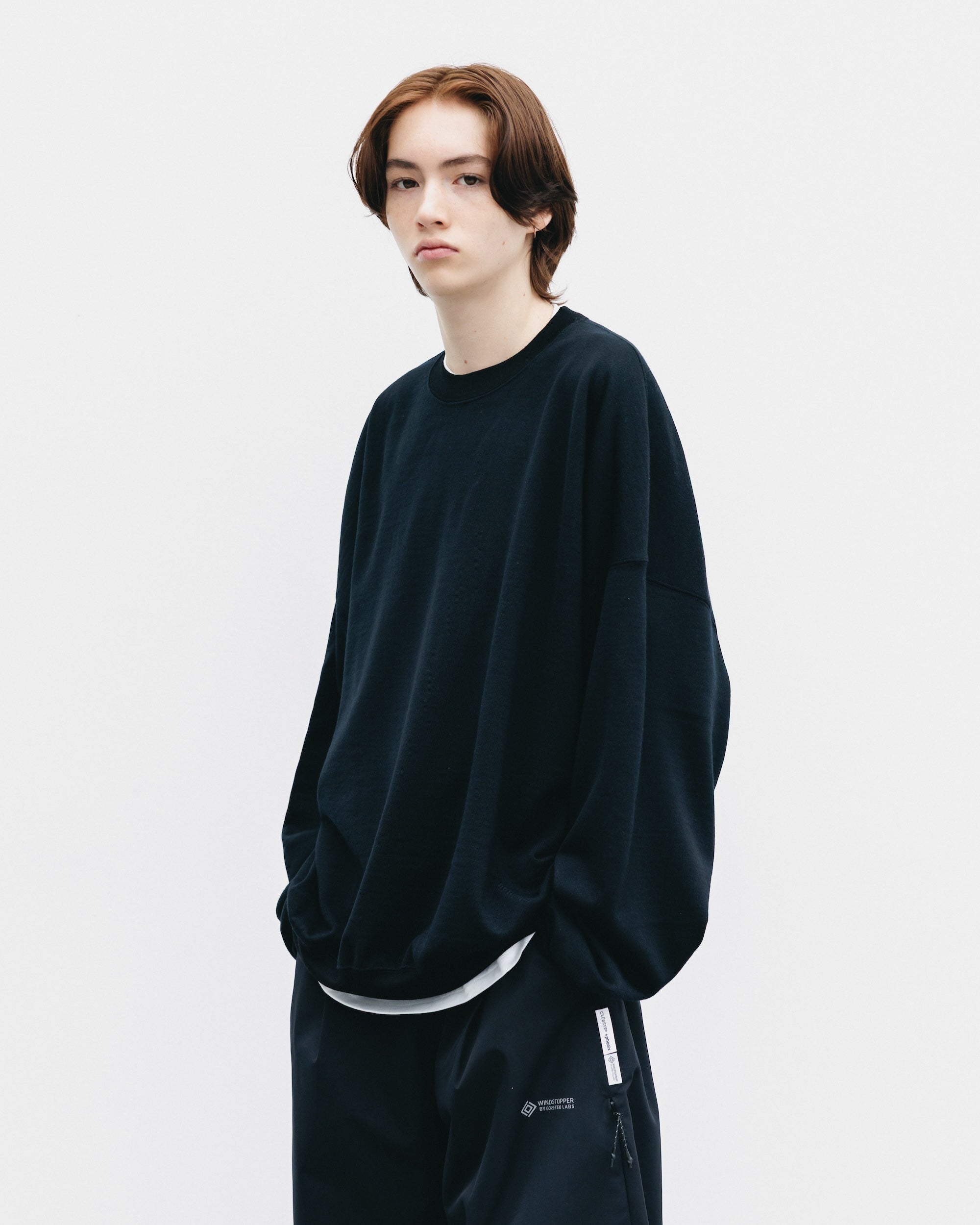 【10.29 WED 20:00- IN STOCK】WOOL SWEATSHIRT (BLACK)