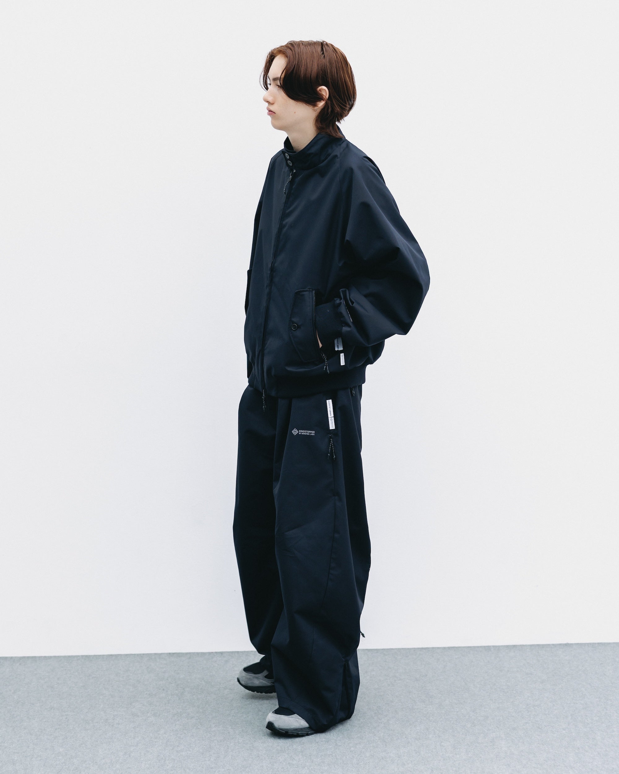 【10.29 WED 20:00- IN STOCK】+phenix WINDSTOPPER® by GORE-TEX LABS TWILL CITY BARREL LEG PANTS (BLACK)
