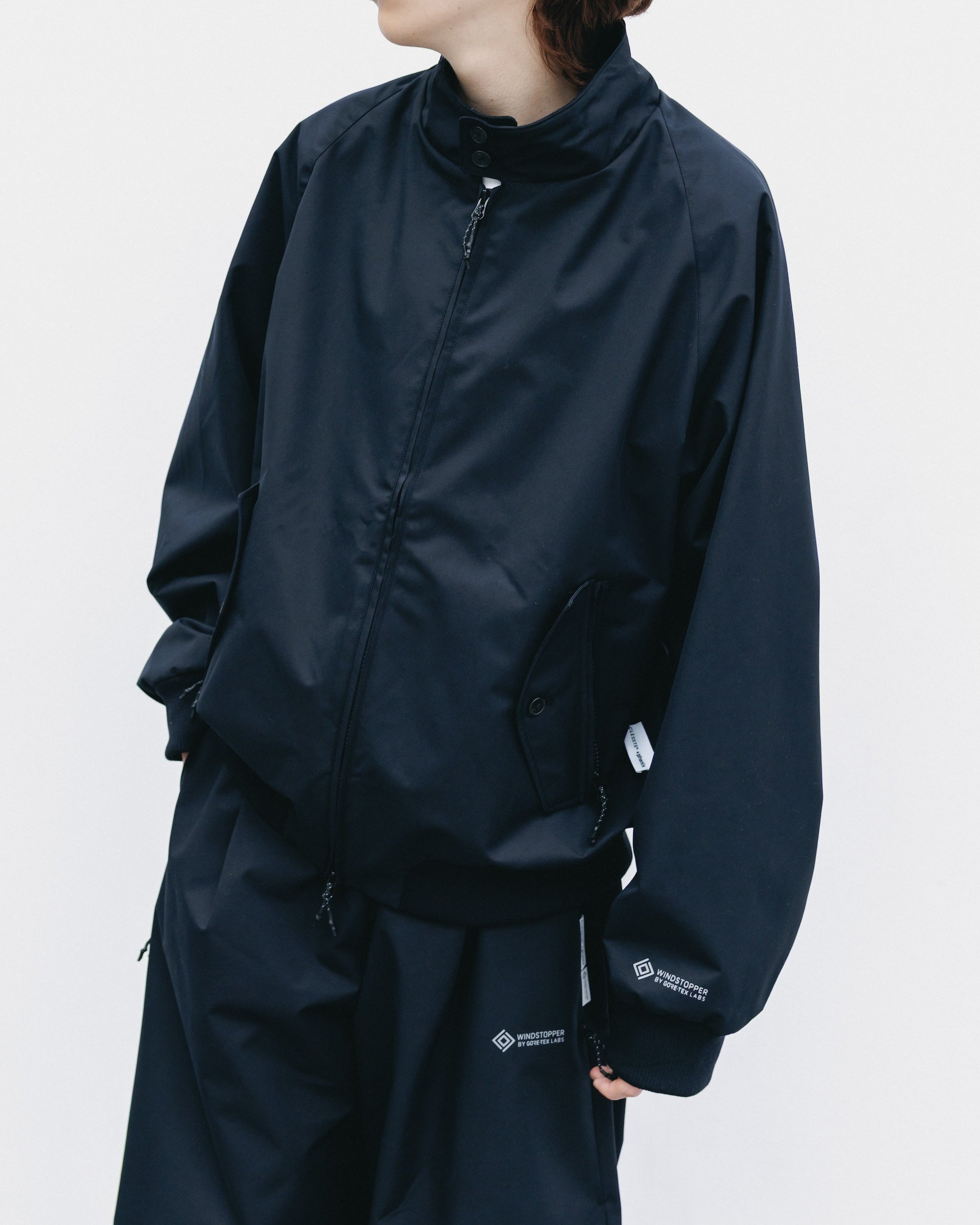 【10.29 WED 20:00- IN STOCK】+phenix WINDSTOPPER® by GORE-TEX LABS TWILL CITY HARRINGTON JACKET (BLACK)