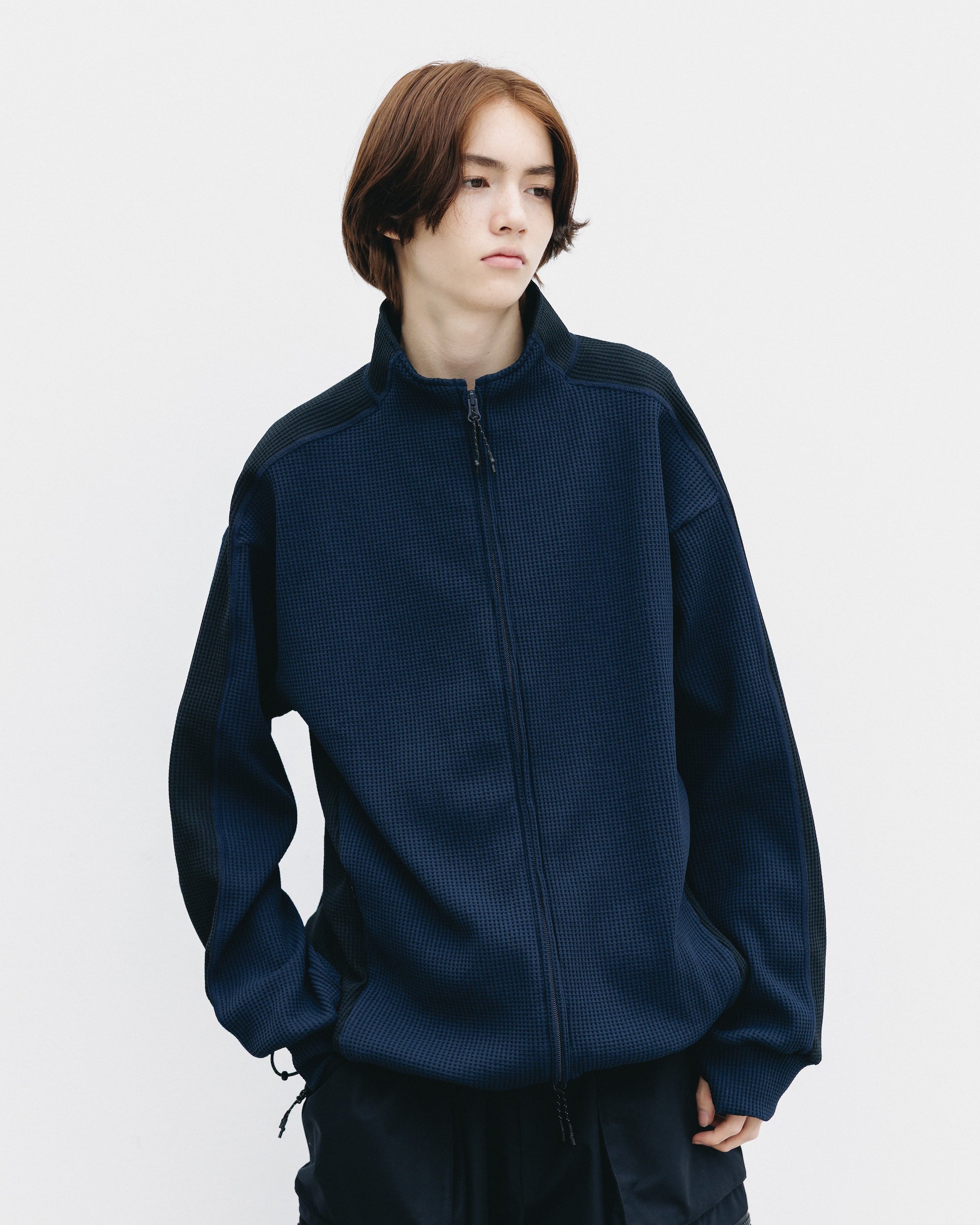 CITY LIGHT THERMAL ZIP UP (NAVY×BLACK)
