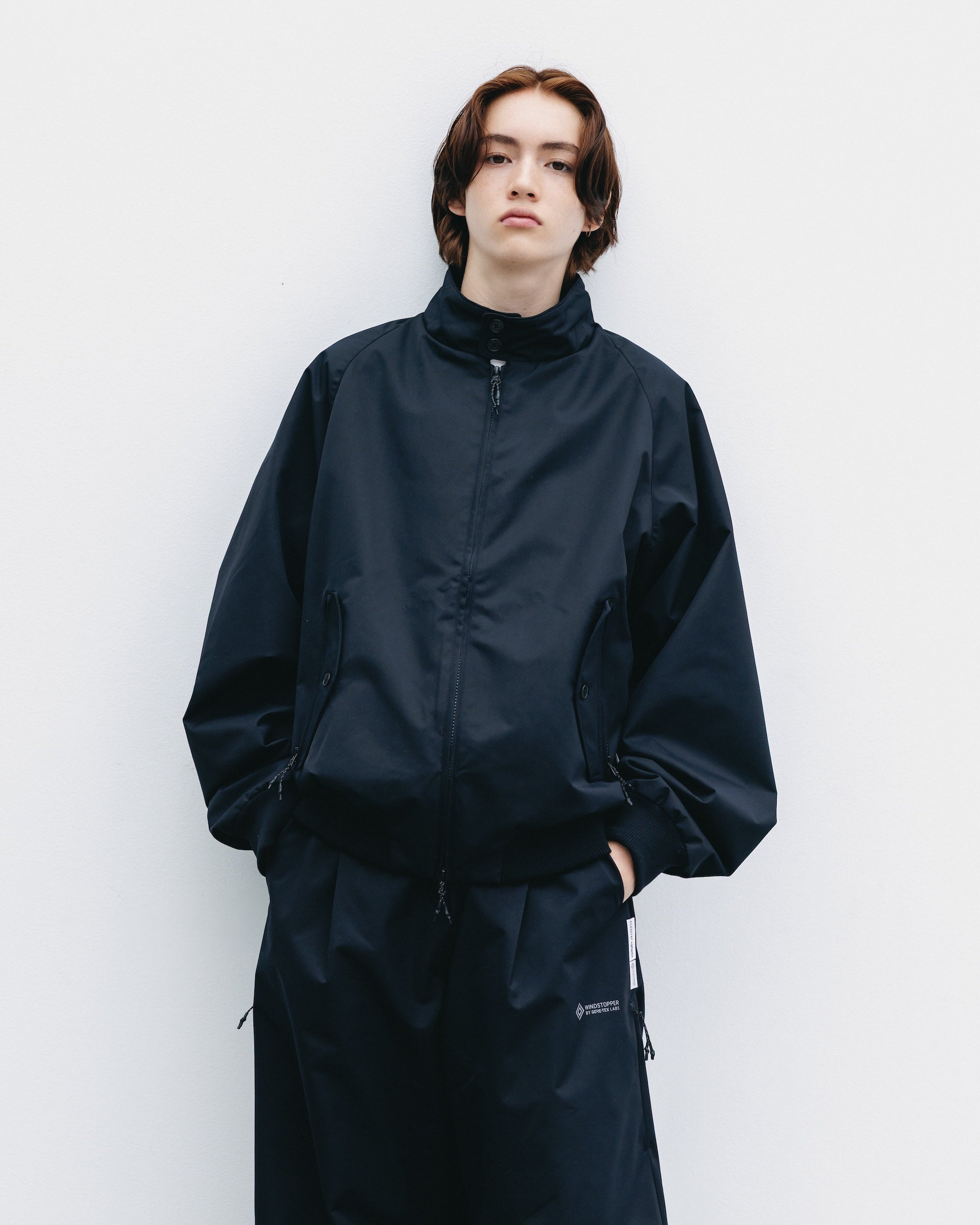 【10.29 WED 20:00- IN STOCK】+phenix WINDSTOPPER® by GORE-TEX LABS TWILL CITY HARRINGTON JACKET (BLACK)