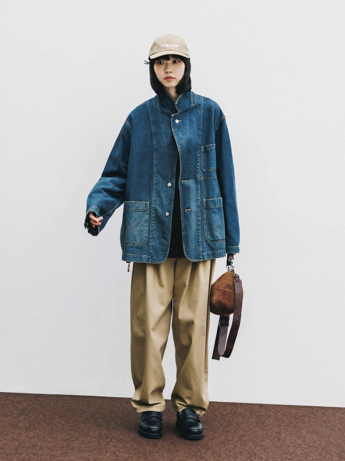 【9.19 SAT 20:00- IN STOCK】SUEDE DAYOFF BAG MINI (BROWN)