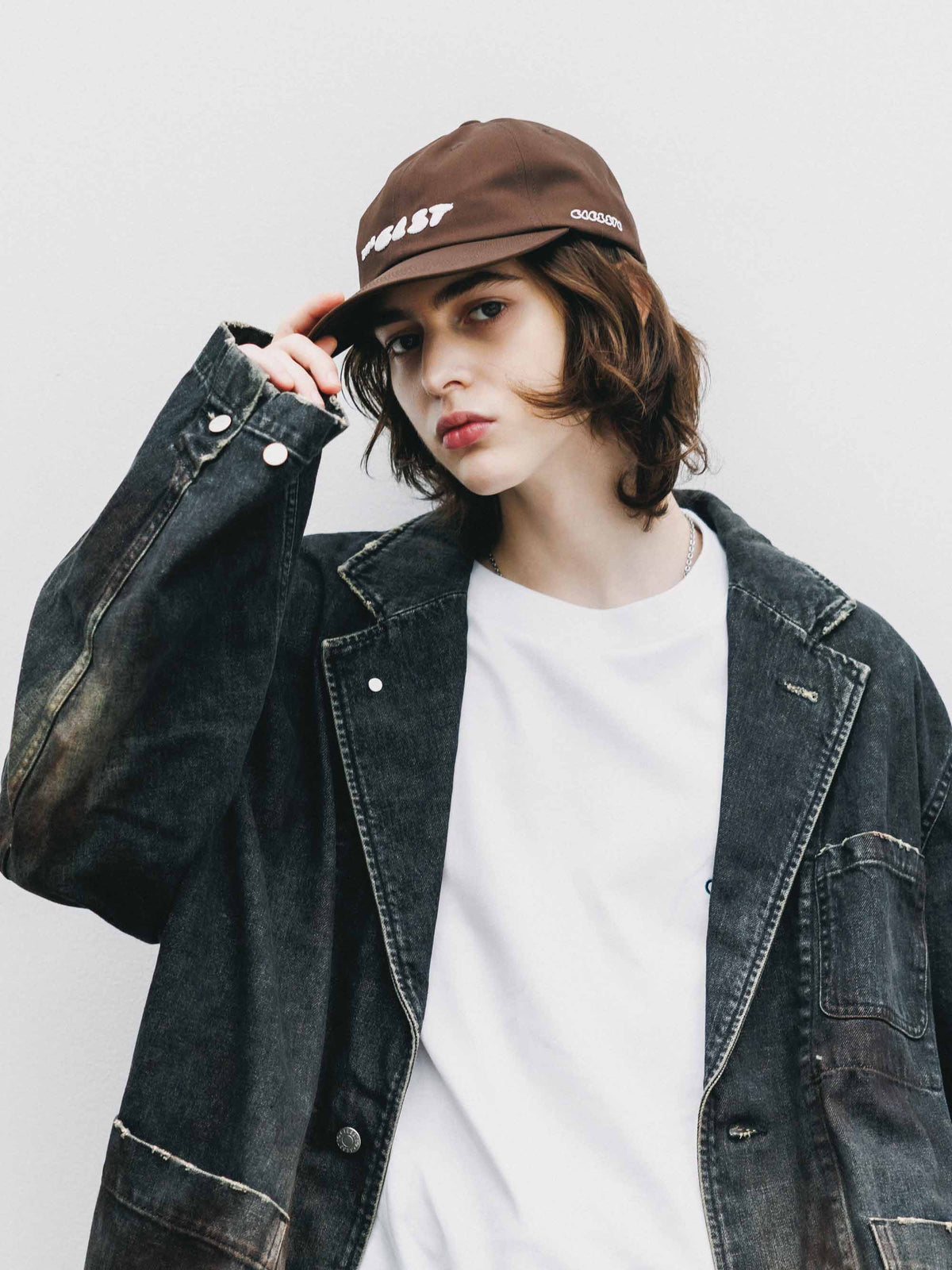 【9.12 SAT 20:00- IN STOCK】"CLST" LOGO ACTIVE CITY CAP (BROWN)