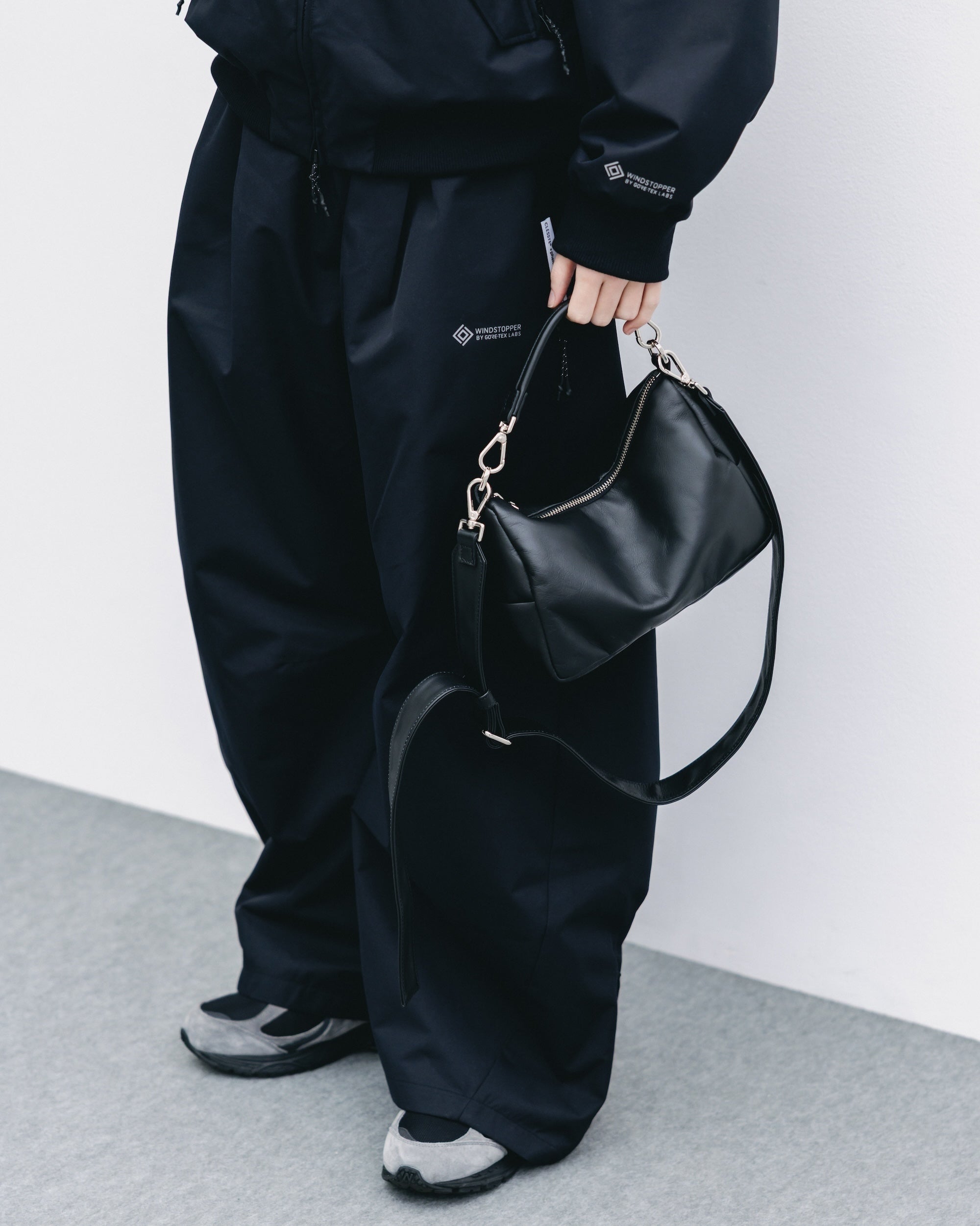 【11.12 WED 20:00- IN STOCK】LEATHER DAYOFF BAG MINI