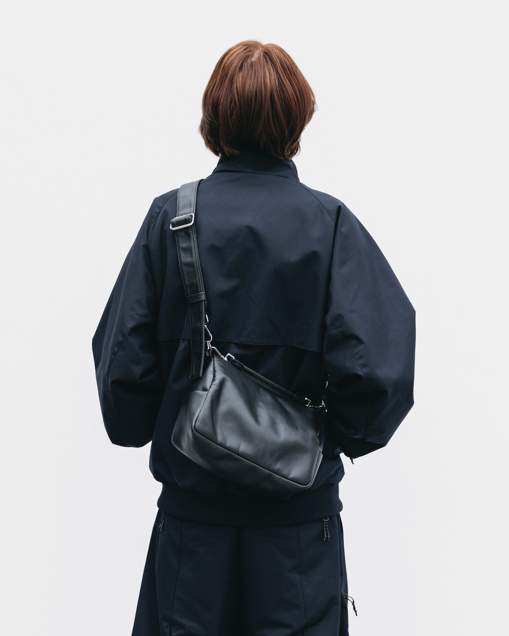 【11.12 WED 20:00- IN STOCK】LEATHER DAYOFF BAG MINI