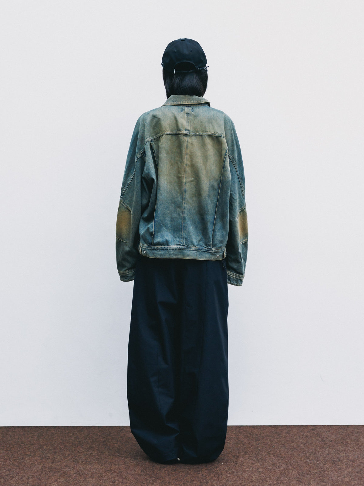 【10.10 SAT 20:00- IN STOCK】 VINTAGE DYED SELVEDGE DENIM FUTURE TRUCKER JACKET (VINTAGE BEIGE)