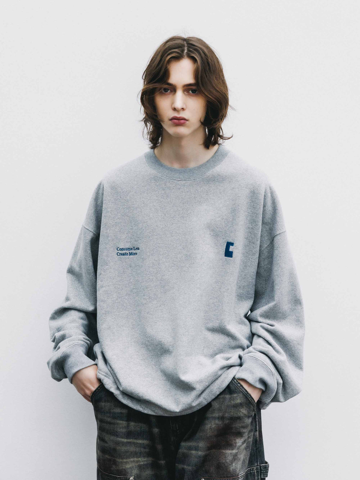 【9.23 WED 20:00- IN STOCK】"C×CONCEPT" SWEATSHIRT WITH DRAWSTRINGS (GRAY)
