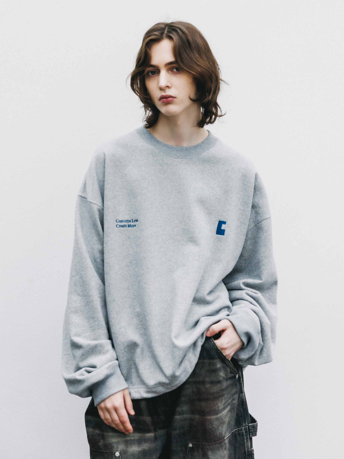 【9.23 WED 20:00- IN STOCK】"C×CONCEPT" SWEATSHIRT WITH DRAWSTRINGS (GRAY)