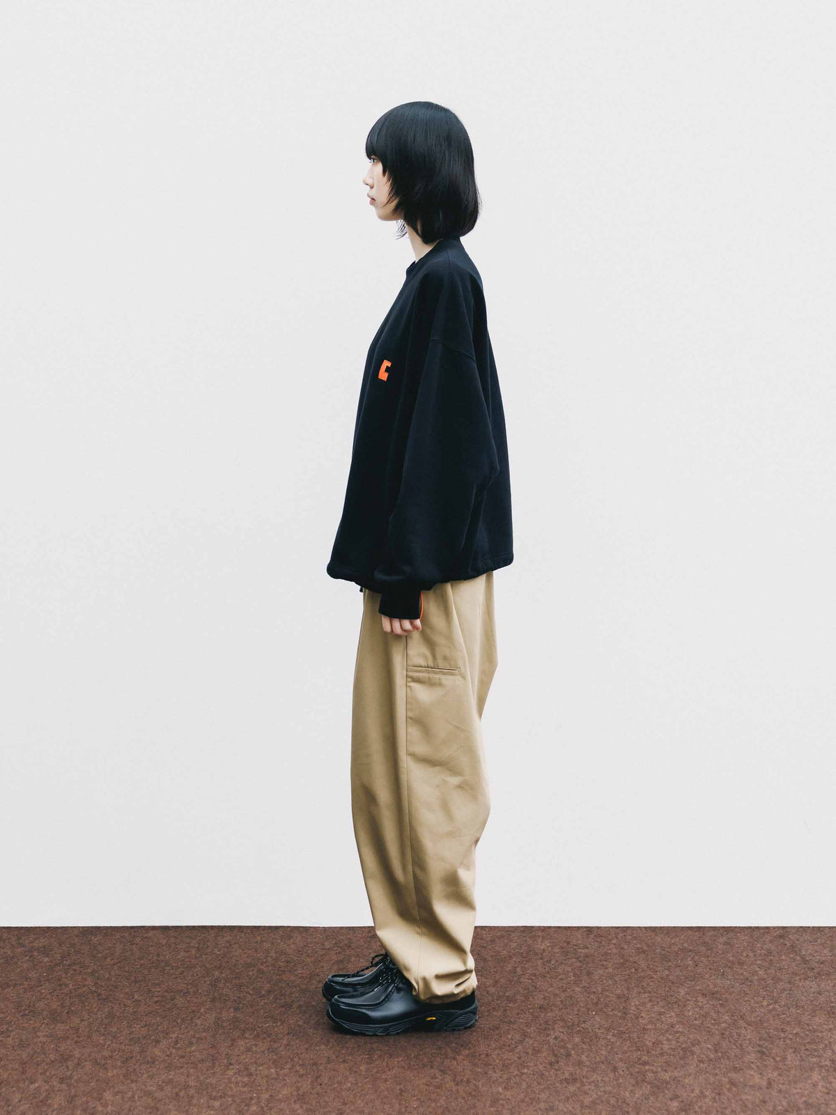 【9.23 WED 20:00- IN STOCK】"C×CONCEPT" SWEATSHIRT WITH DRAWSTRINGS (BLACK)