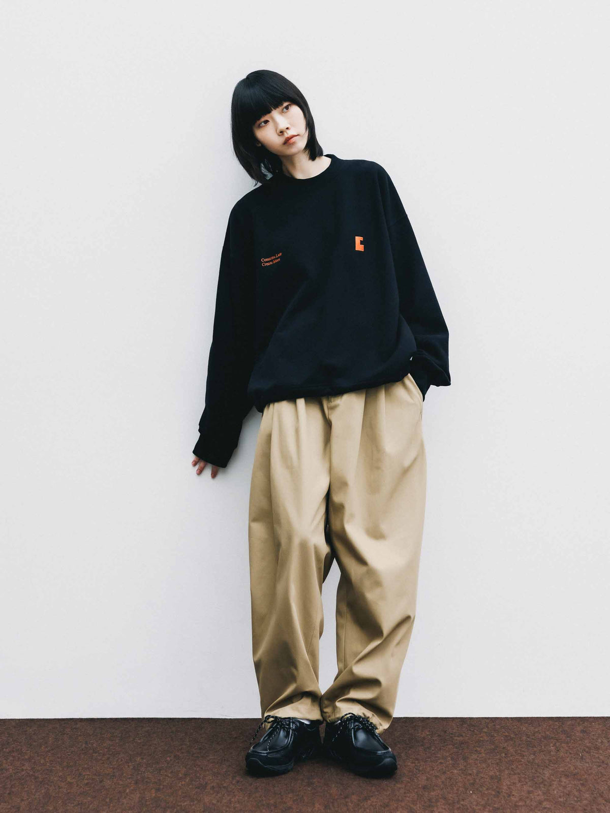 【9.23 WED 20:00- IN STOCK】"C×CONCEPT" SWEATSHIRT WITH DRAWSTRINGS (BLACK)