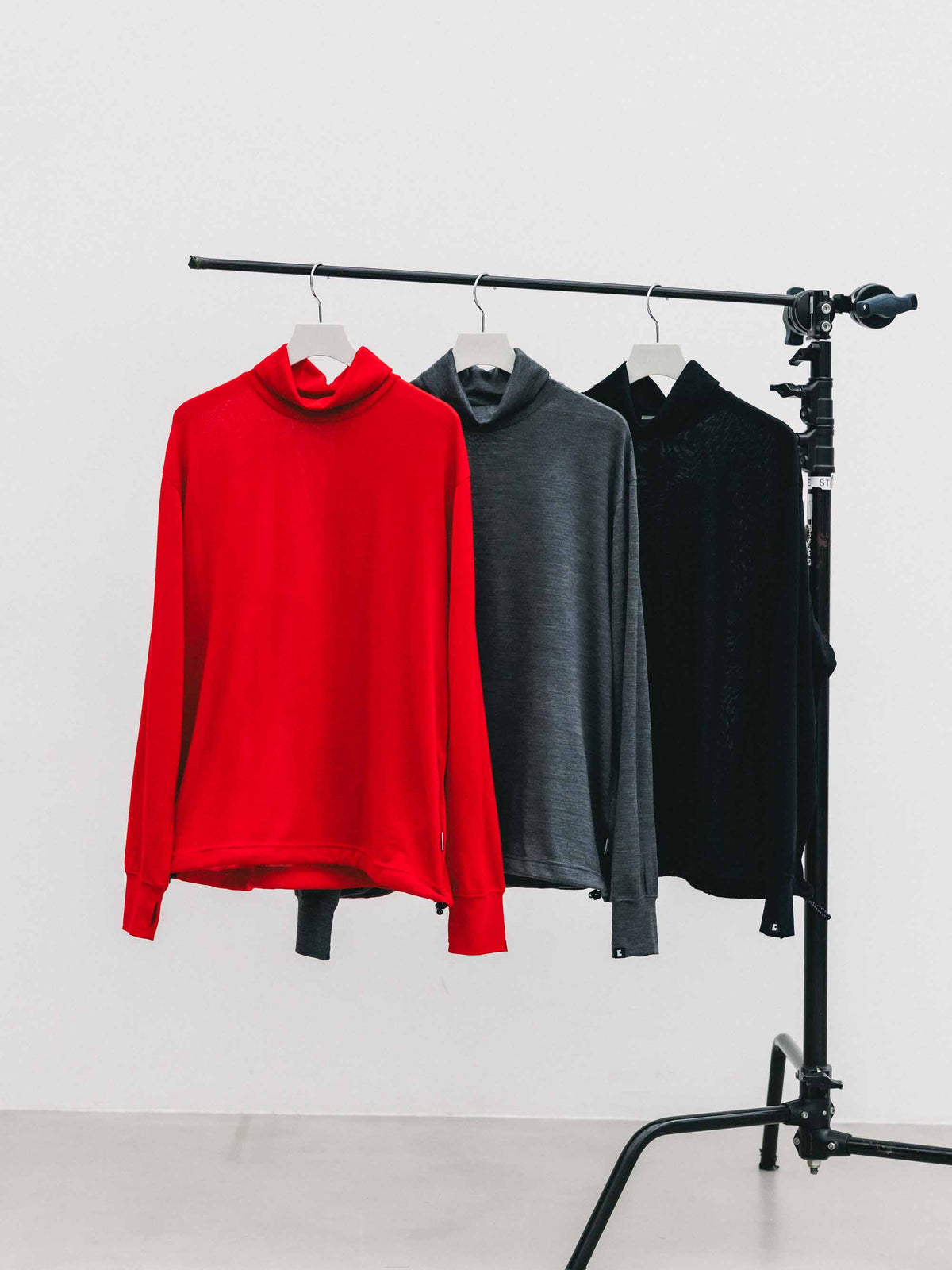 【9.16 WED 20:00- IN STOCK】MERINO WOOL L/S TURTLENECK TEE (BLACK)