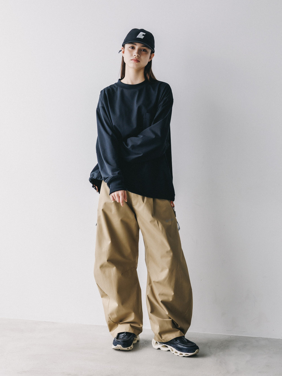 【10.17 SAT 20:00- IN STOCK】 TECH POCKET L/S T-SHIRT (BLACK)