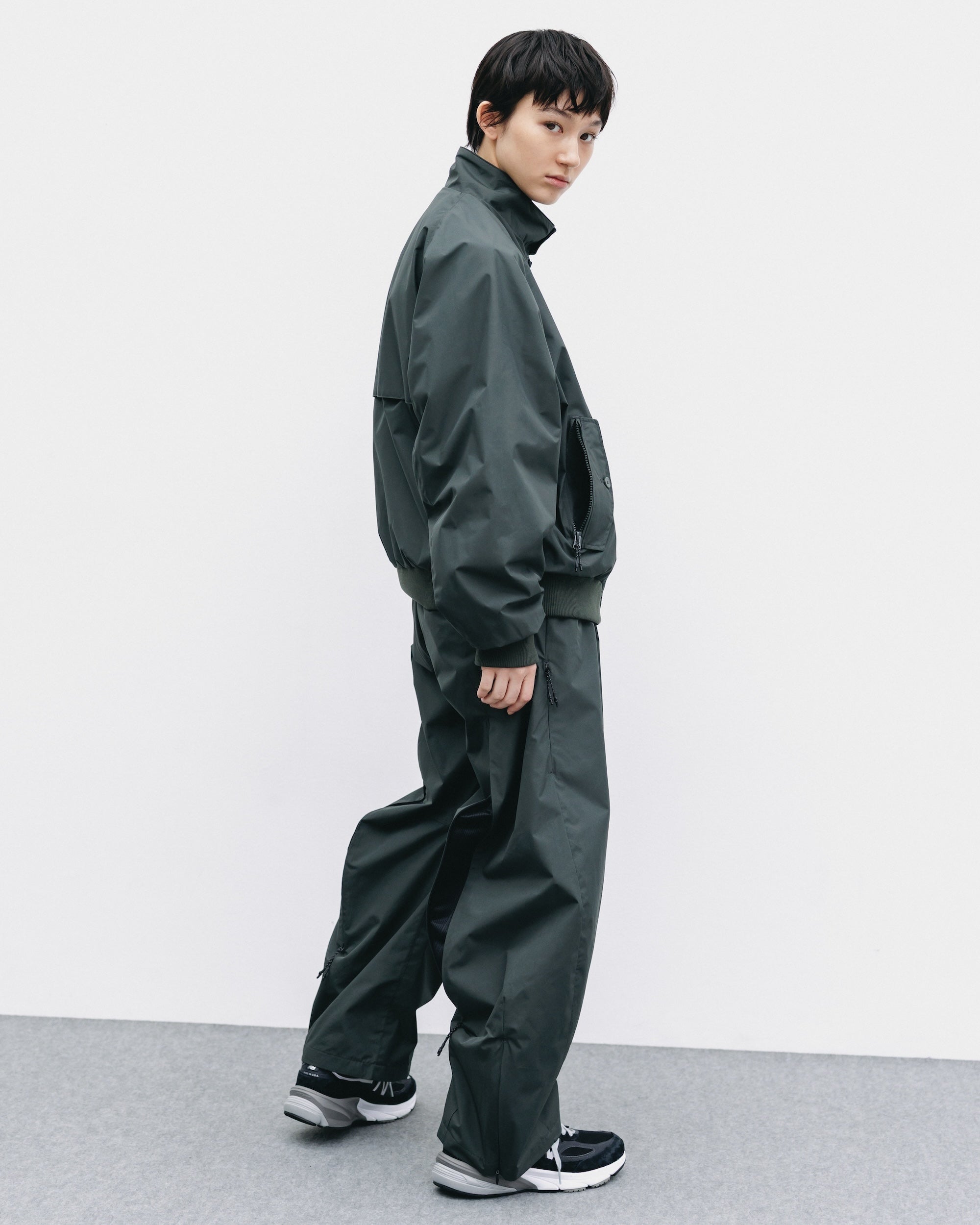【10.29 WED 20:00- IN STOCK】+phenix WINDSTOPPER® by GORE-TEX LABS CITY BARREL LEG PANTS (ASPHALT GRAY)