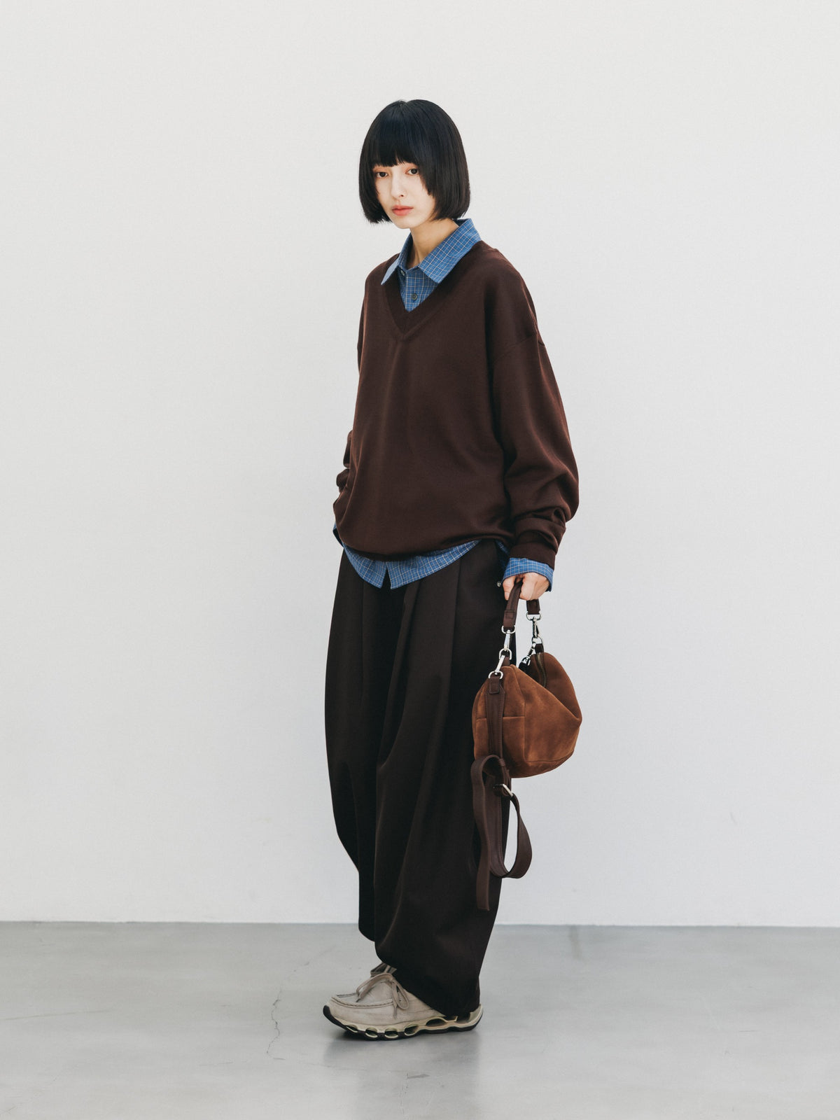 【10.31 SAT 20:00- IN STOCK】 12G WOOL V-NECK KNIT PULLOVER (BROWN)