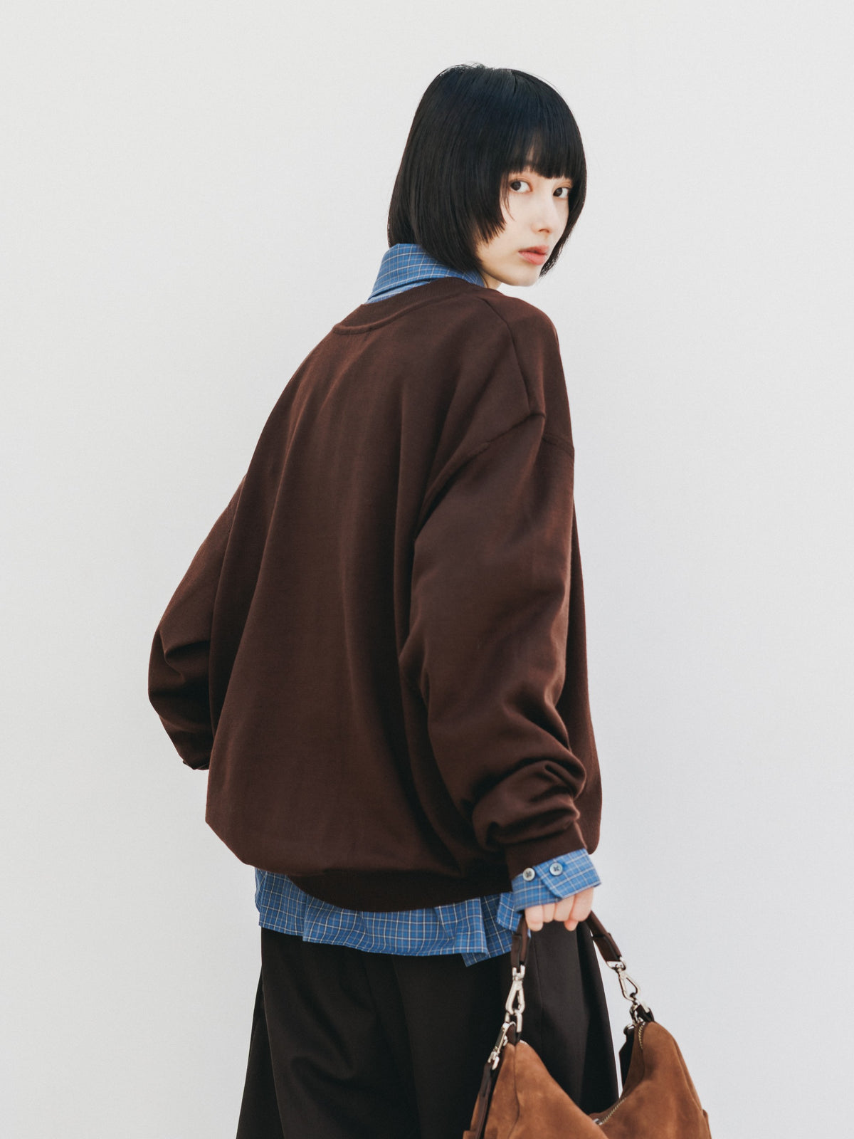 【10.31 SAT 20:00- IN STOCK】 12G WOOL V-NECK KNIT PULLOVER (BROWN)