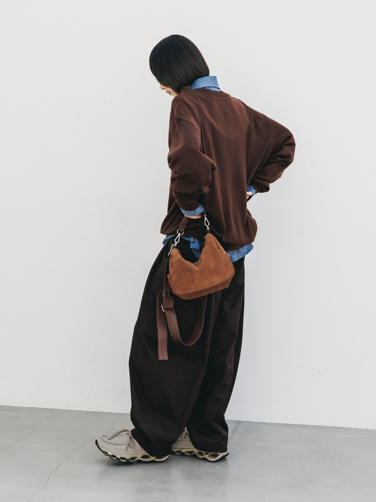 【10.31 SAT 20:00- IN STOCK】 12G WOOL V-NECK KNIT PULLOVER (BROWN)