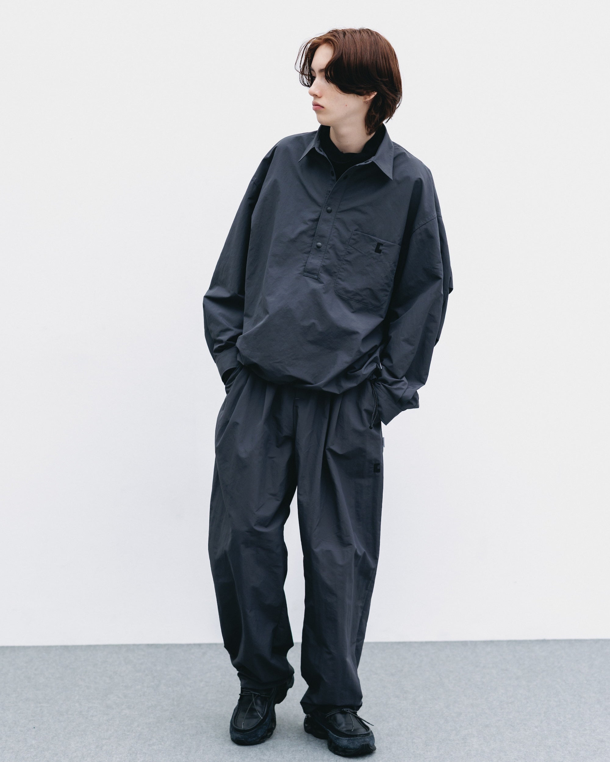 【10.25 SAT 20:00- IN STOCK】ACTIVE CITY UNIFORM L/S PULLOVER SHIRT (GRAY)