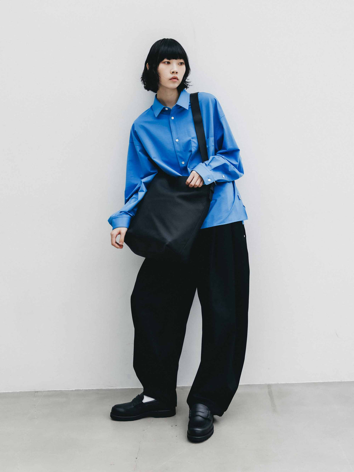 【9.30 WED 20:00- IN STOCK】GRAIN LEATHER EDITOR’S BAG (BLACK)