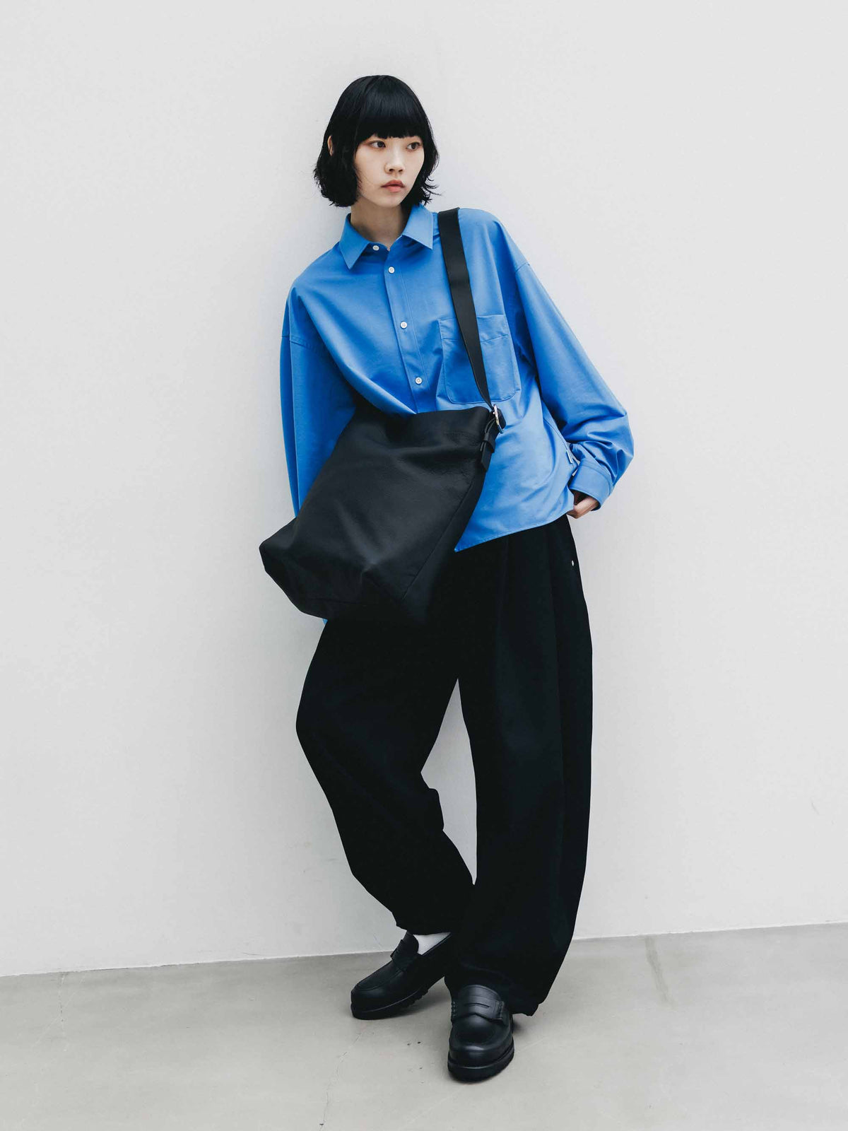 【9.30 WED 20:00- IN STOCK】GRAIN LEATHER EDITOR’S BAG (BLACK)