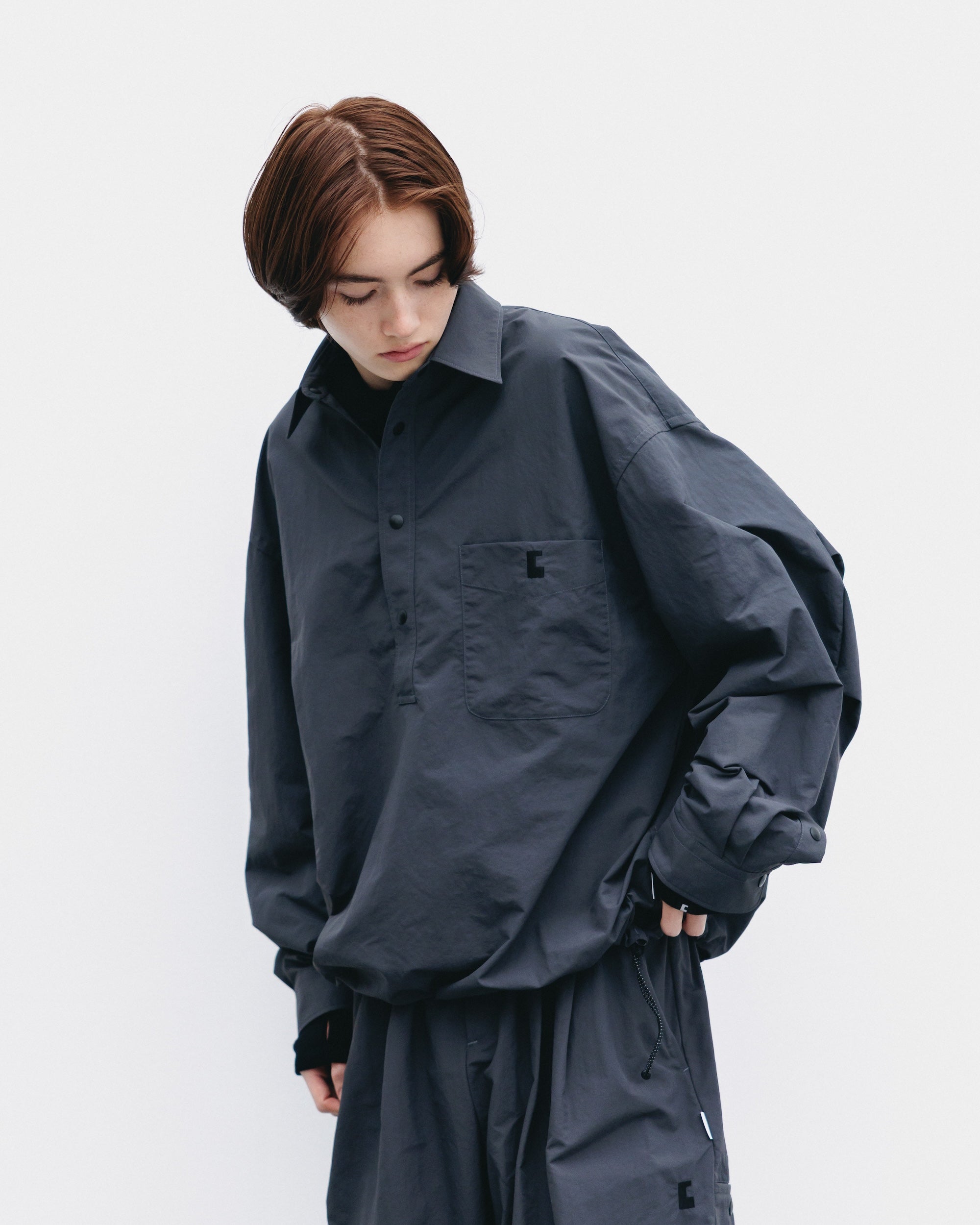 【10.25 SAT 20:00- IN STOCK】ACTIVE CITY UNIFORM L/S PULLOVER SHIRT (GRAY)