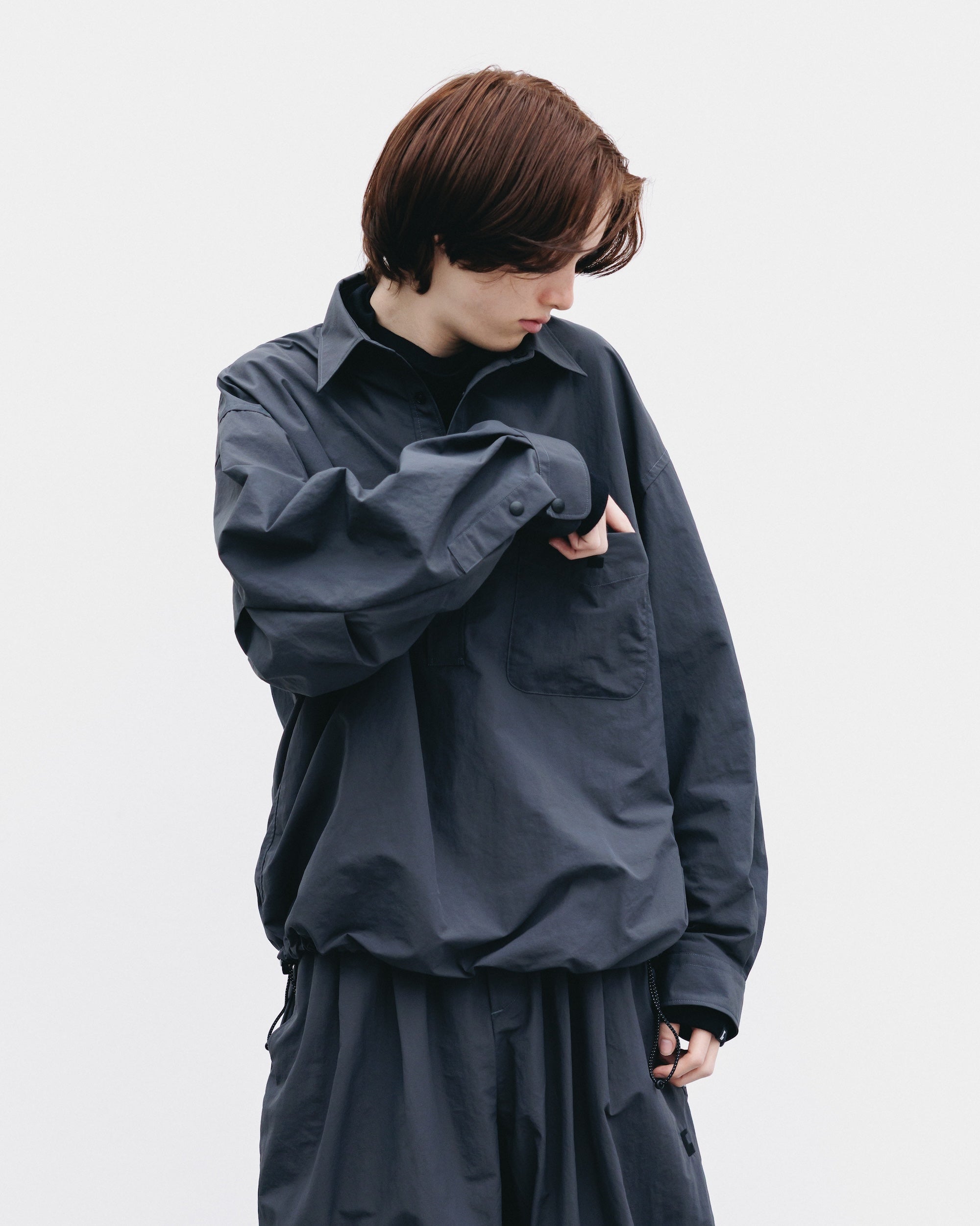 【10.25 SAT 20:00- IN STOCK】ACTIVE CITY UNIFORM L/S PULLOVER SHIRT (GRAY)