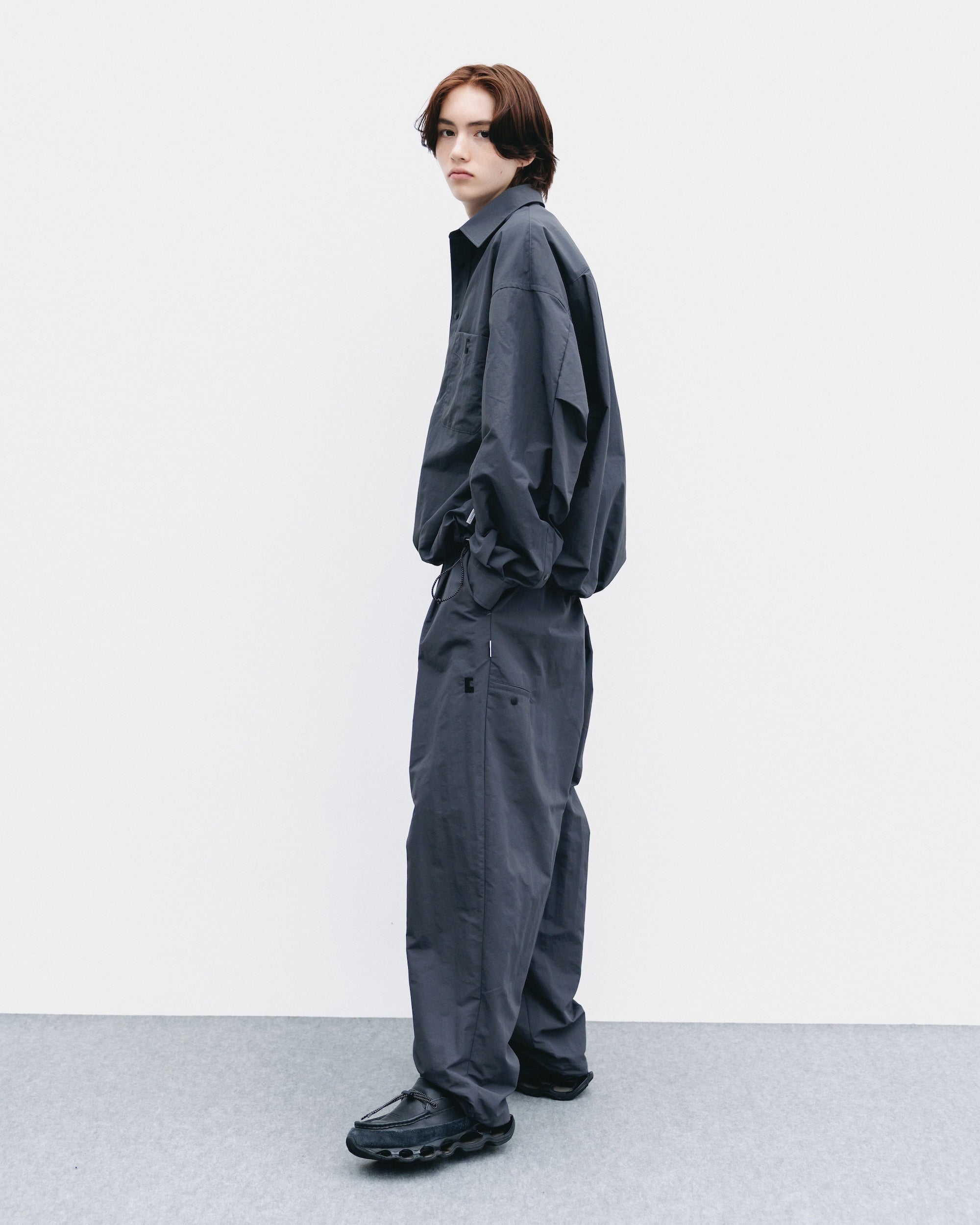 【10.25 SAT 20:00- IN STOCK】ACTIVE CITY UNIFORM WIDE TAPERED PANTS (GRAY)