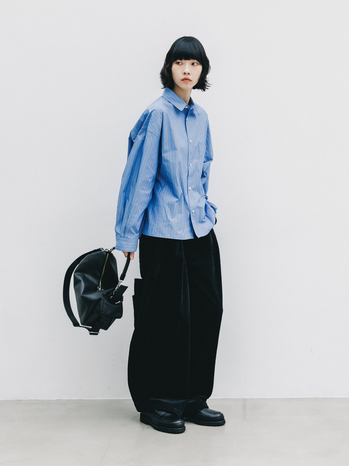 【10.14 WED 20:00- IN STOCK】 STRIPED EVERYDAY BOX FIT L/S SHIRT (BLUE STRIPE)