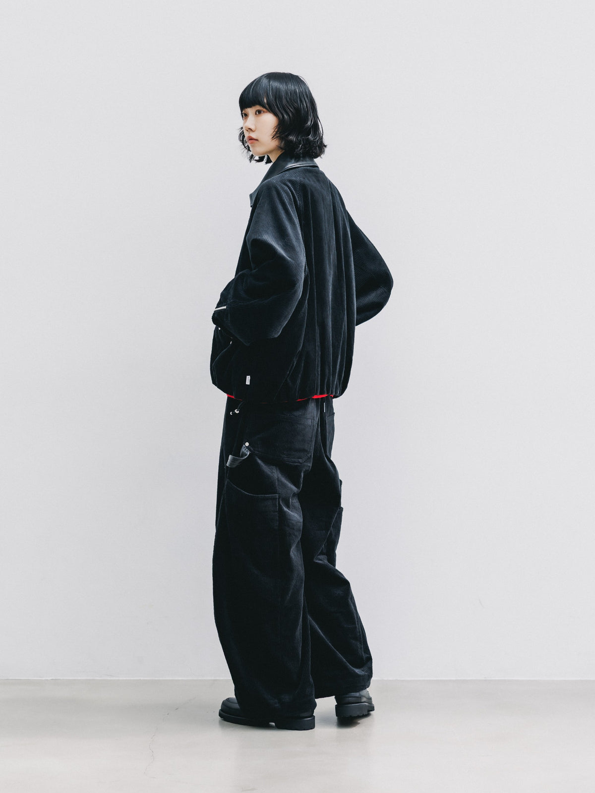 【10.21 WED 20:00- IN STOCK】 LEATHER COLLAR CORDUROY CITY UTILITY BALLOON JACKET (BLACK)