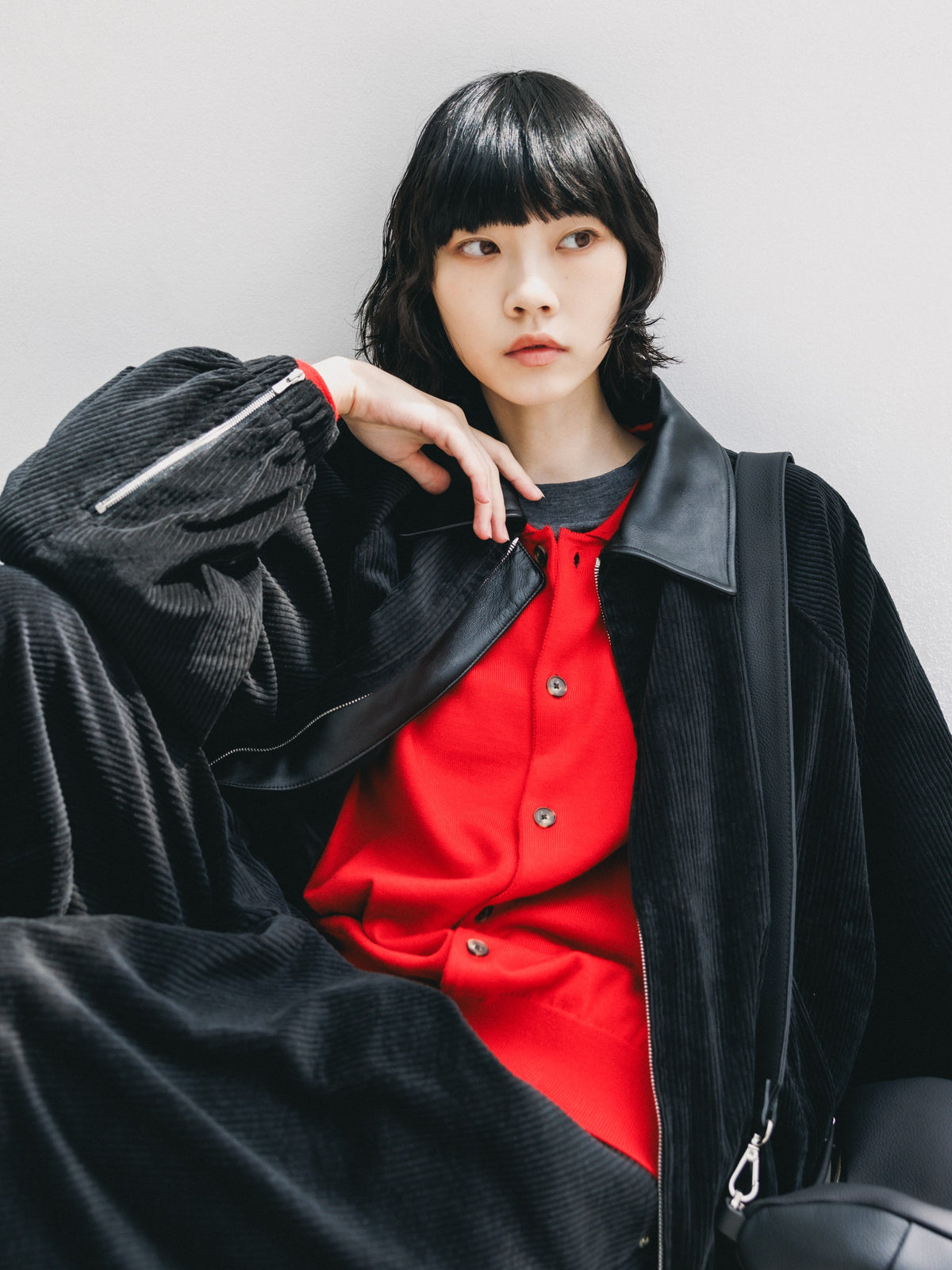 【10.21 WED 20:00- IN STOCK】 LEATHER COLLAR CORDUROY CITY UTILITY BALLOON JACKET (BLACK)