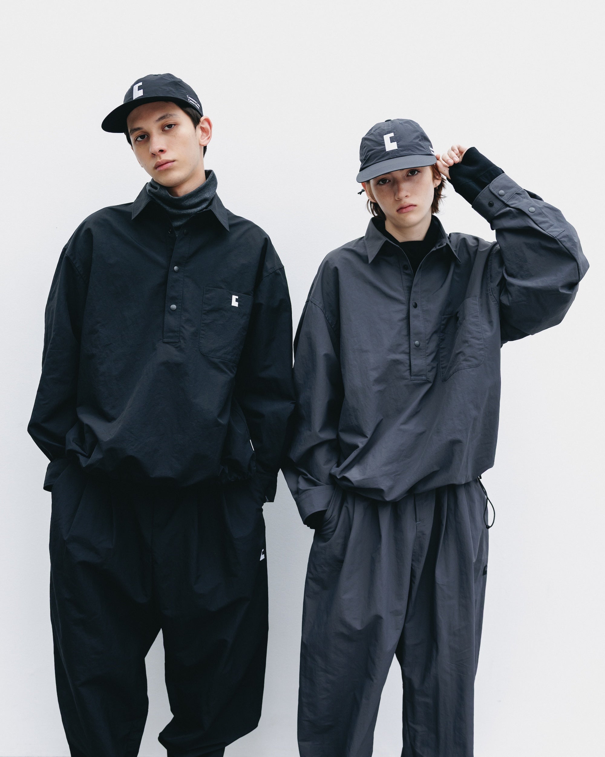 【10.25 SAT 20:00- IN STOCK】ACTIVE CITY UNIFORM L/S PULLOVER SHIRT (BLACK)